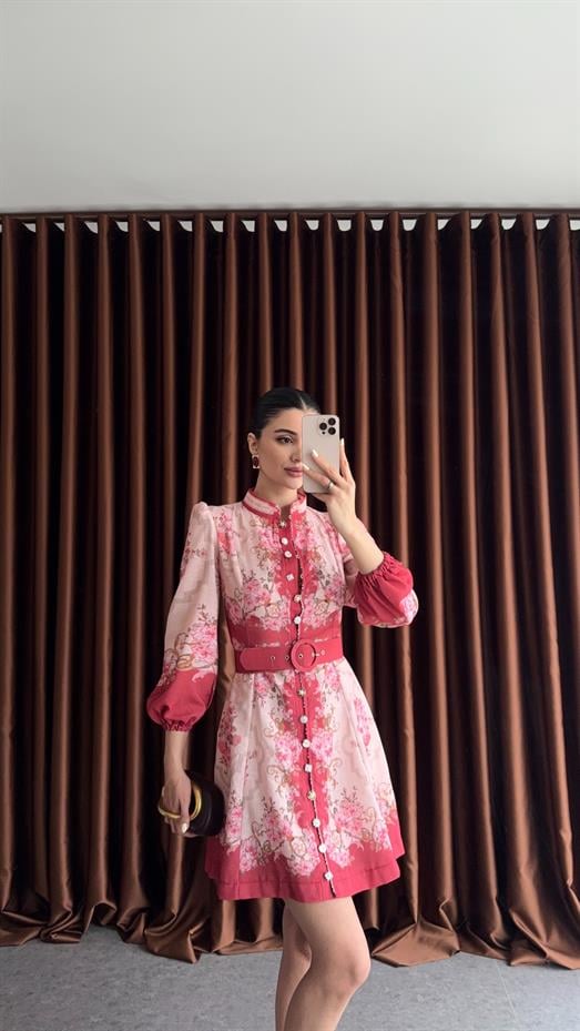 Vintage Çiçek Desenli Kemerli Mini Elbise