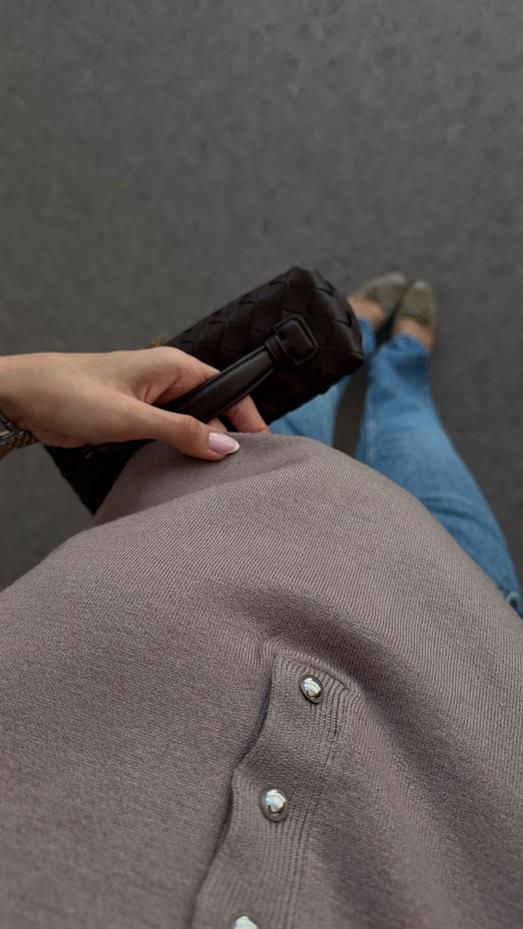 Vizon Düğmeli Triko