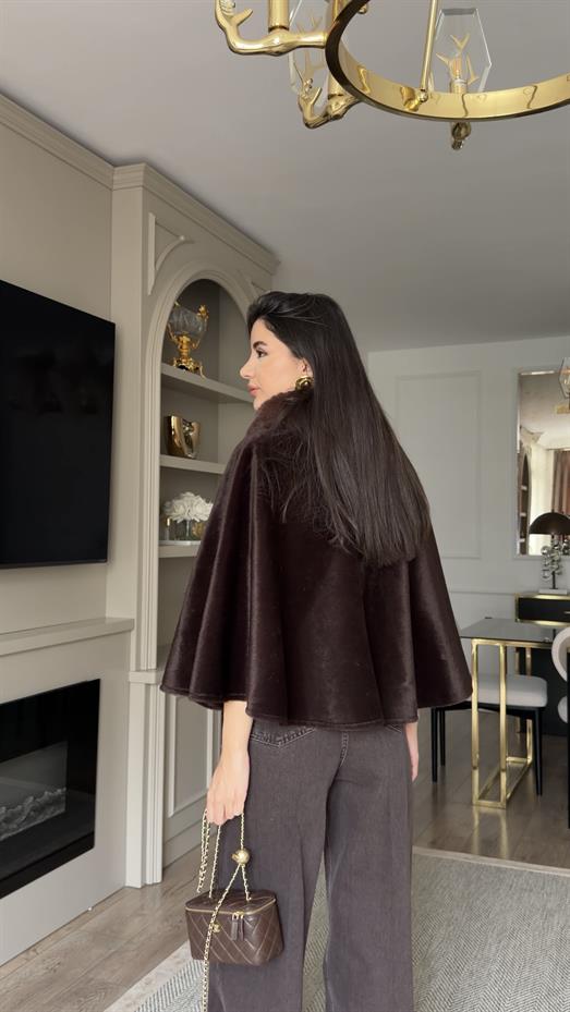 Yaka Kürklü Acı Kahve Panço