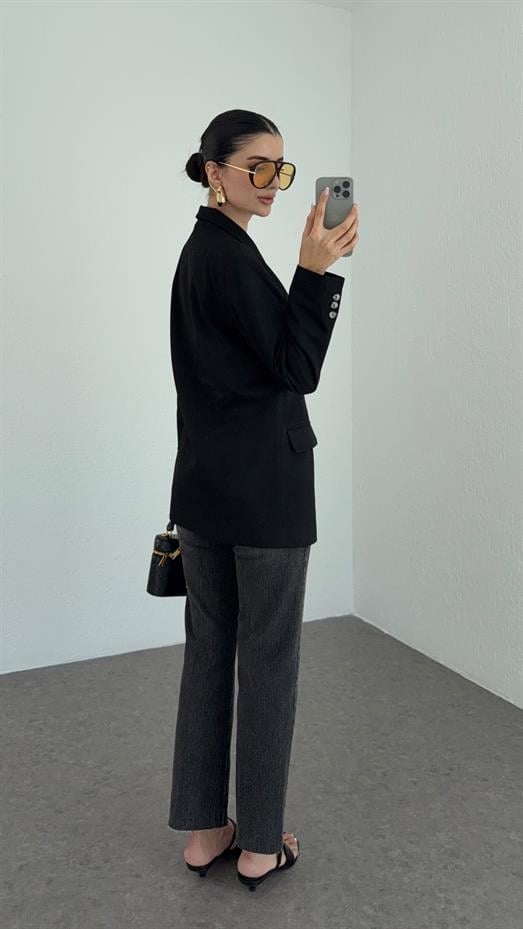 Yandan Bağlamalı Siyah Blazer