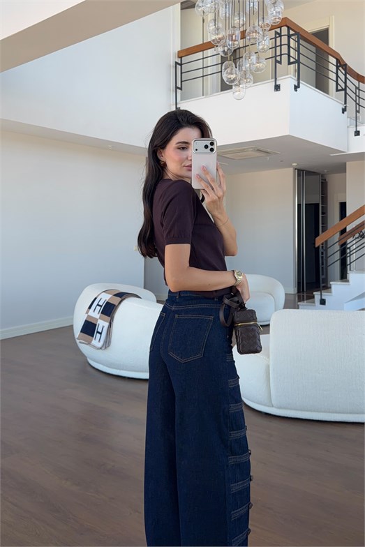 Yanları Düğmeli Lacivert Jean
