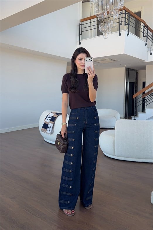 Yanları Düğmeli Lacivert Jean