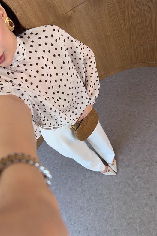Yarasa Kol Puantiyeli Ekru Bluz