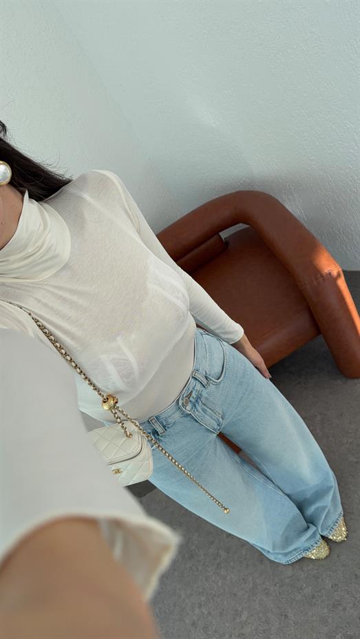 Yarı Transparan Beyaz Bluz