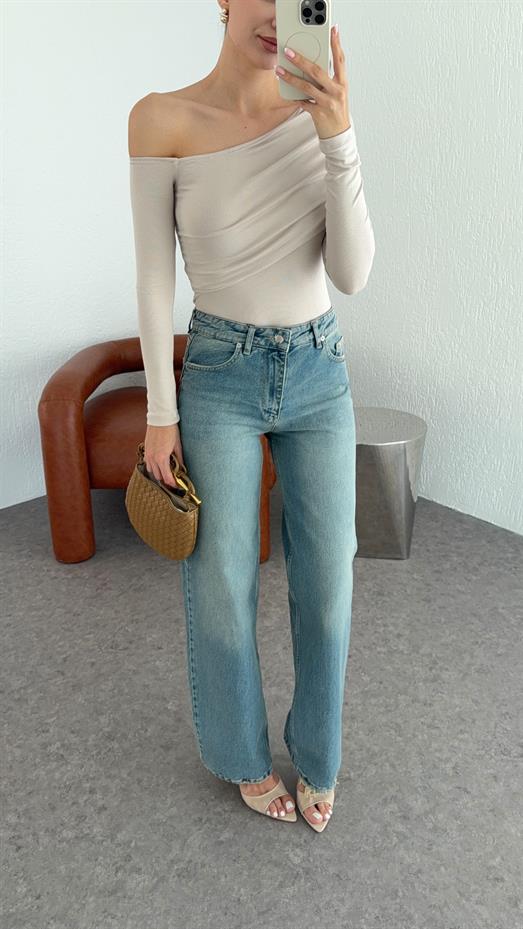 Yıkamalı Açık Mavi Straight Jean