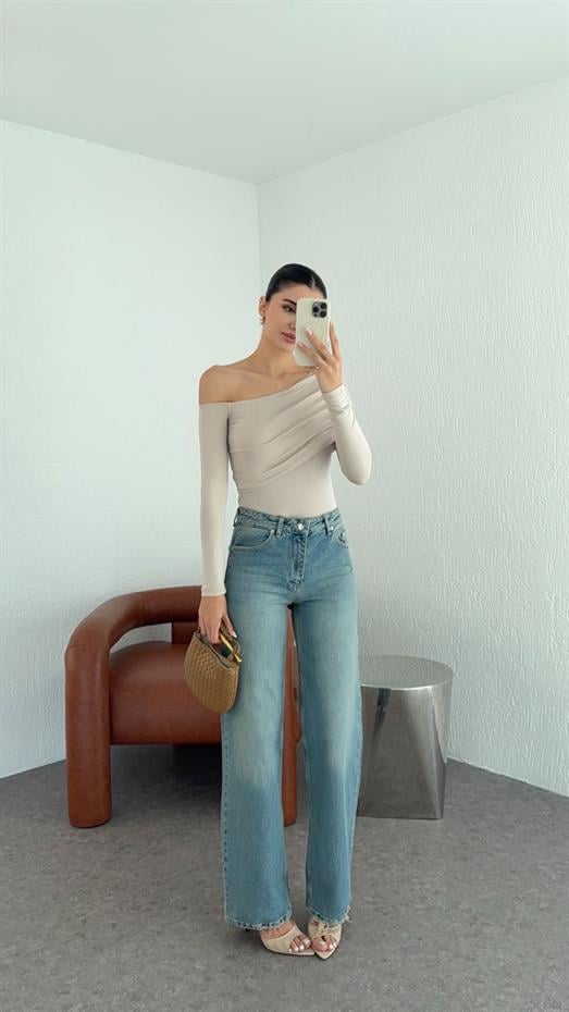 Yıkamalı Açık Mavi Straight Jean