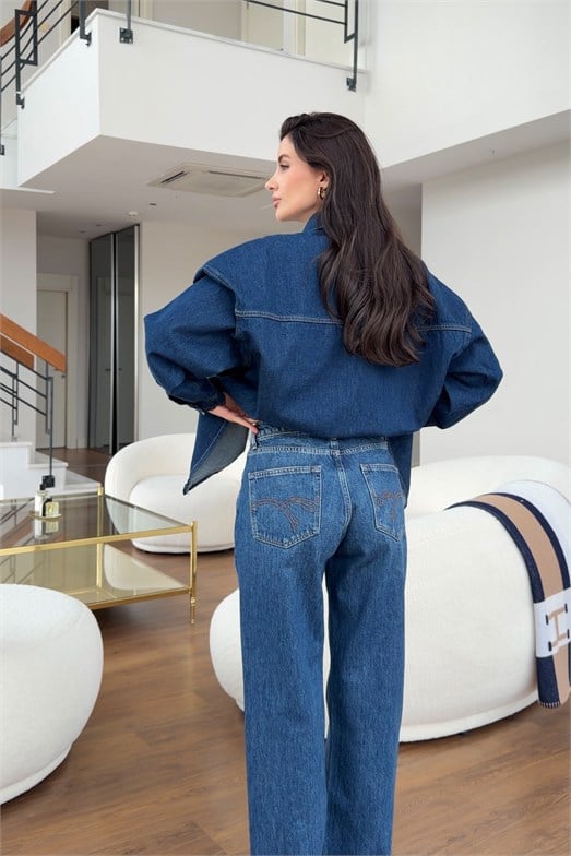 Yıkamalı Lacivert Cep Nakışlı Straight Fit Jean