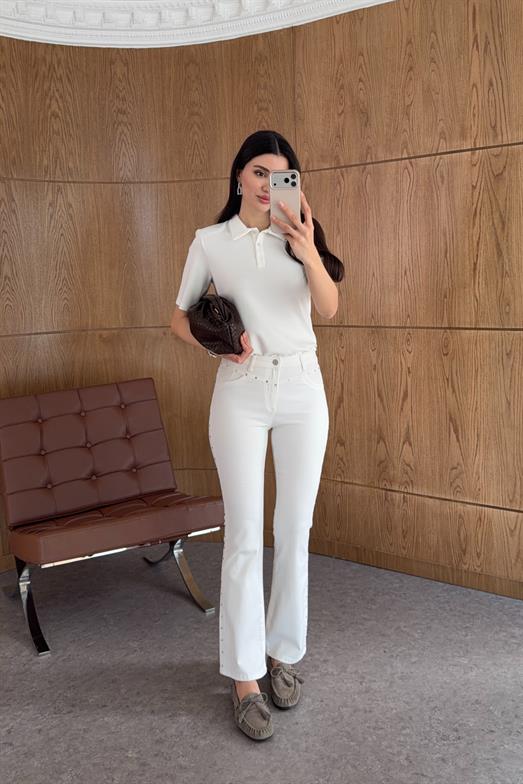 Zımba Detaylı Beyaz Jean