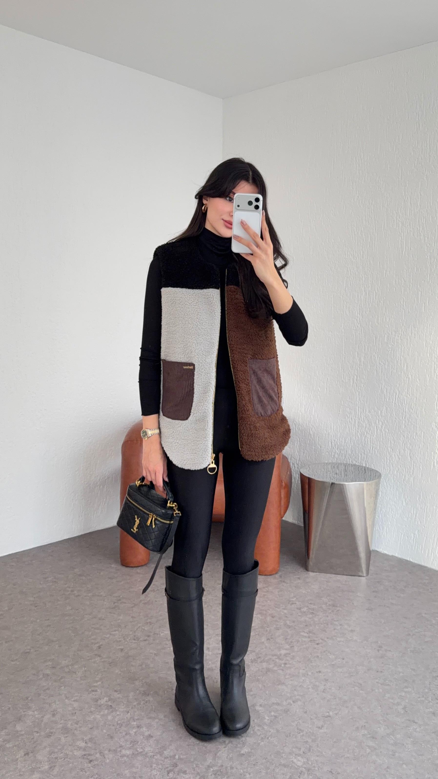 3 Renkli Peluş Yelek