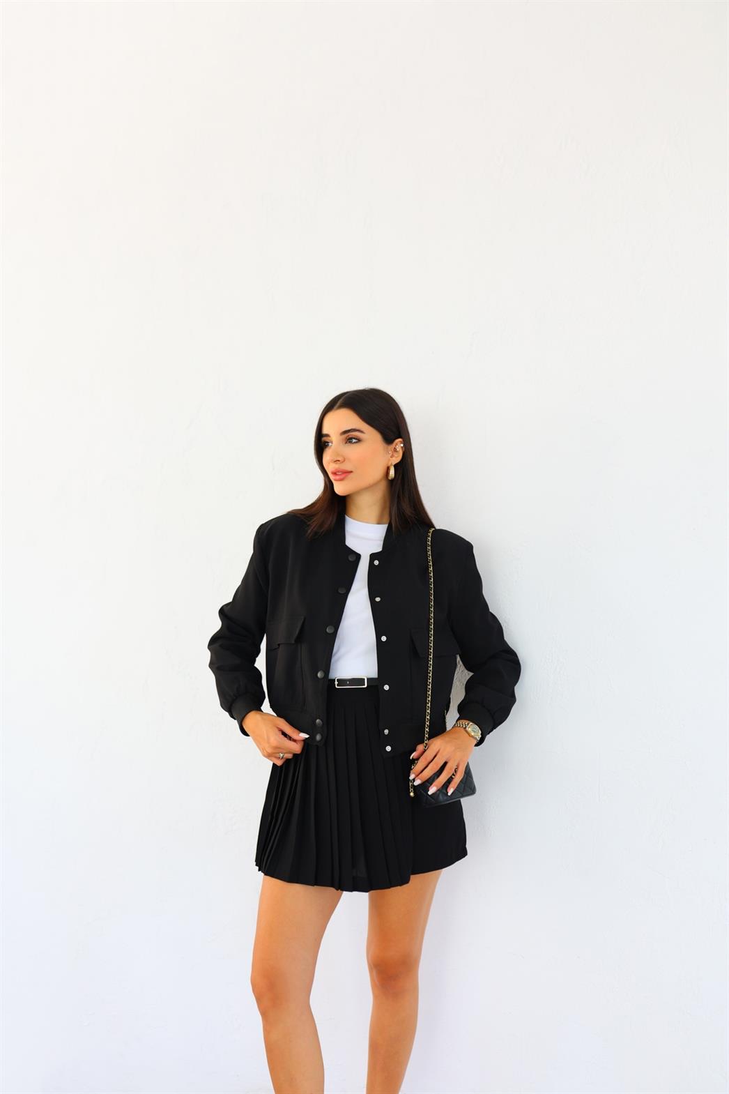 Astarlı Siyah Bomber Ceket