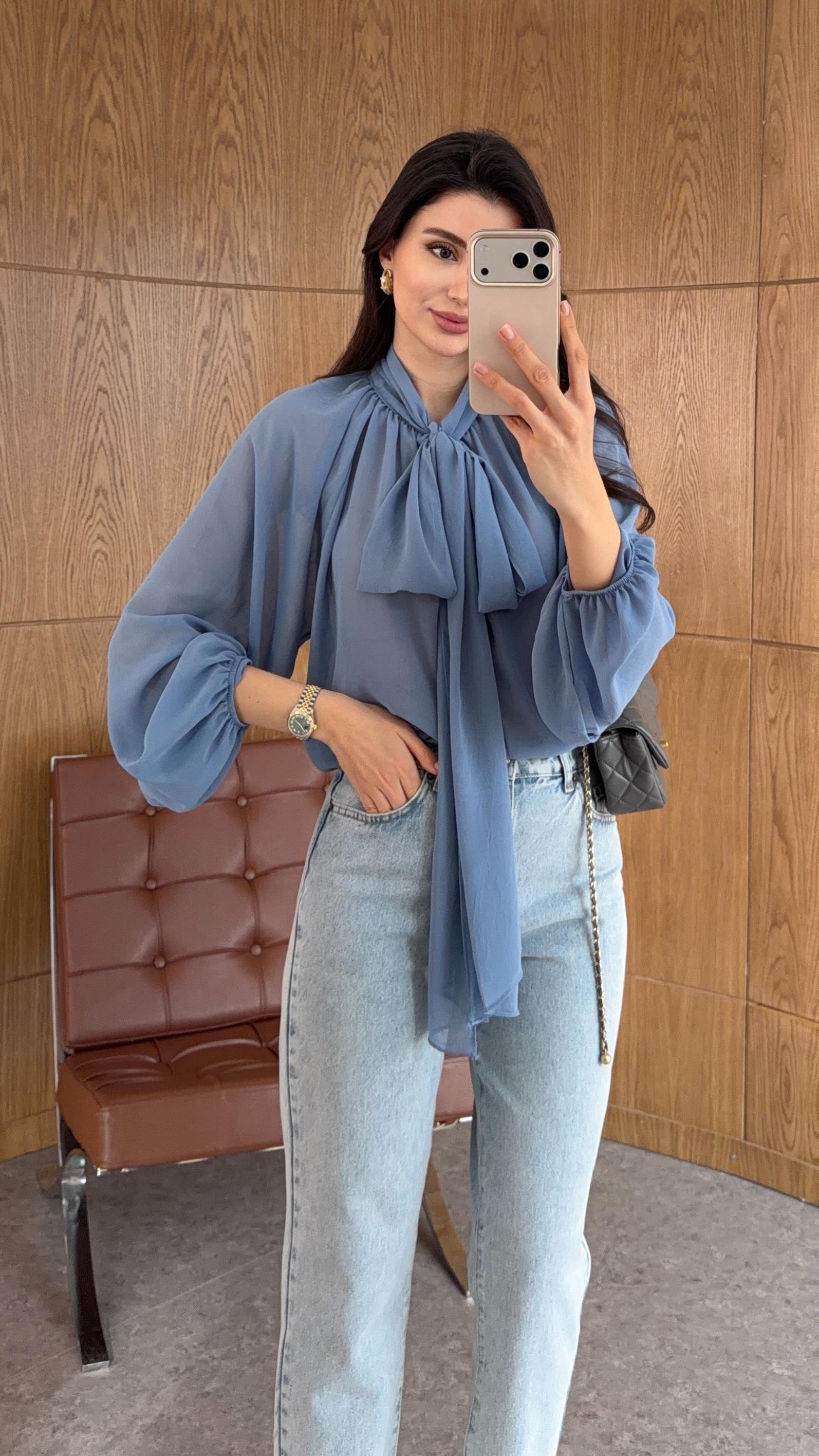 Bağlamalı Mavi Bluz