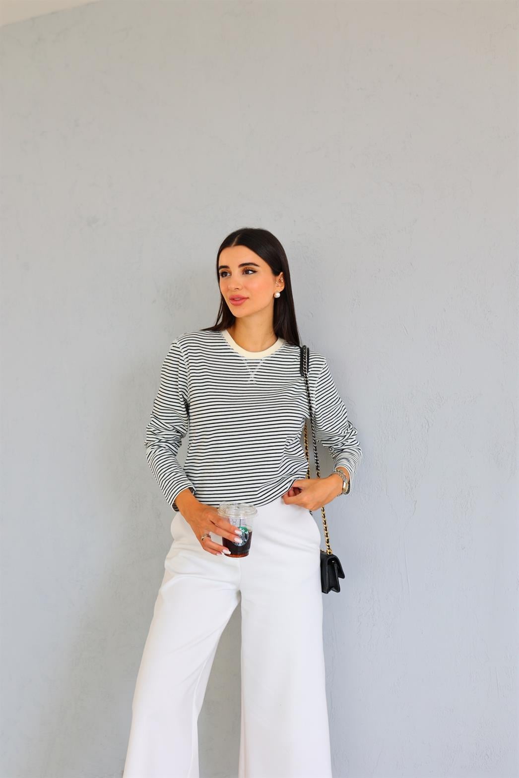 Beyaz Çizgili İnce Sweat
