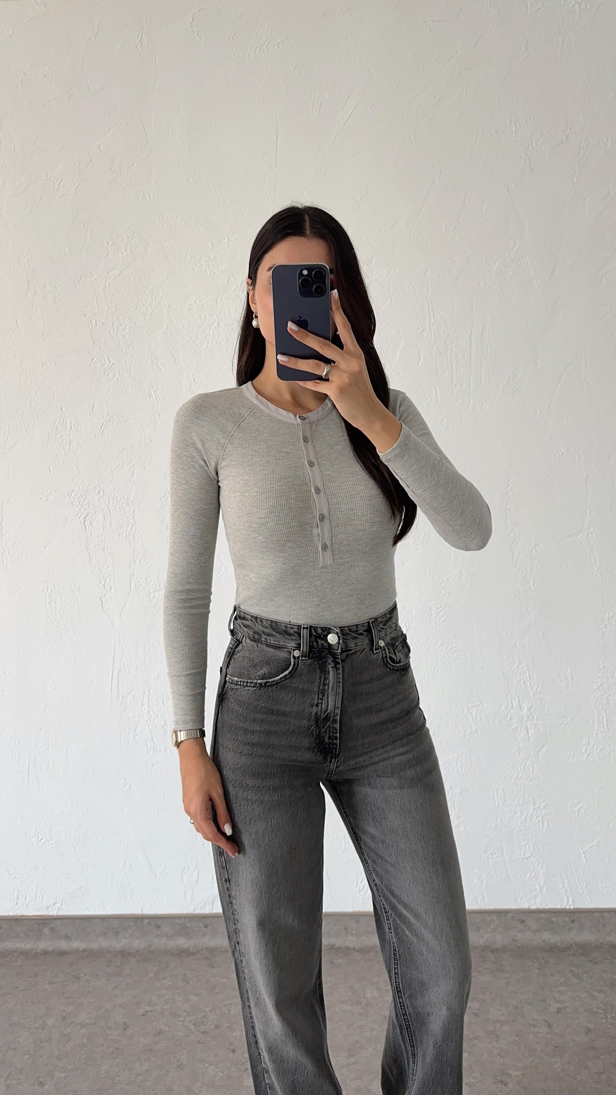 Düğmeli Basic Gri Bluz