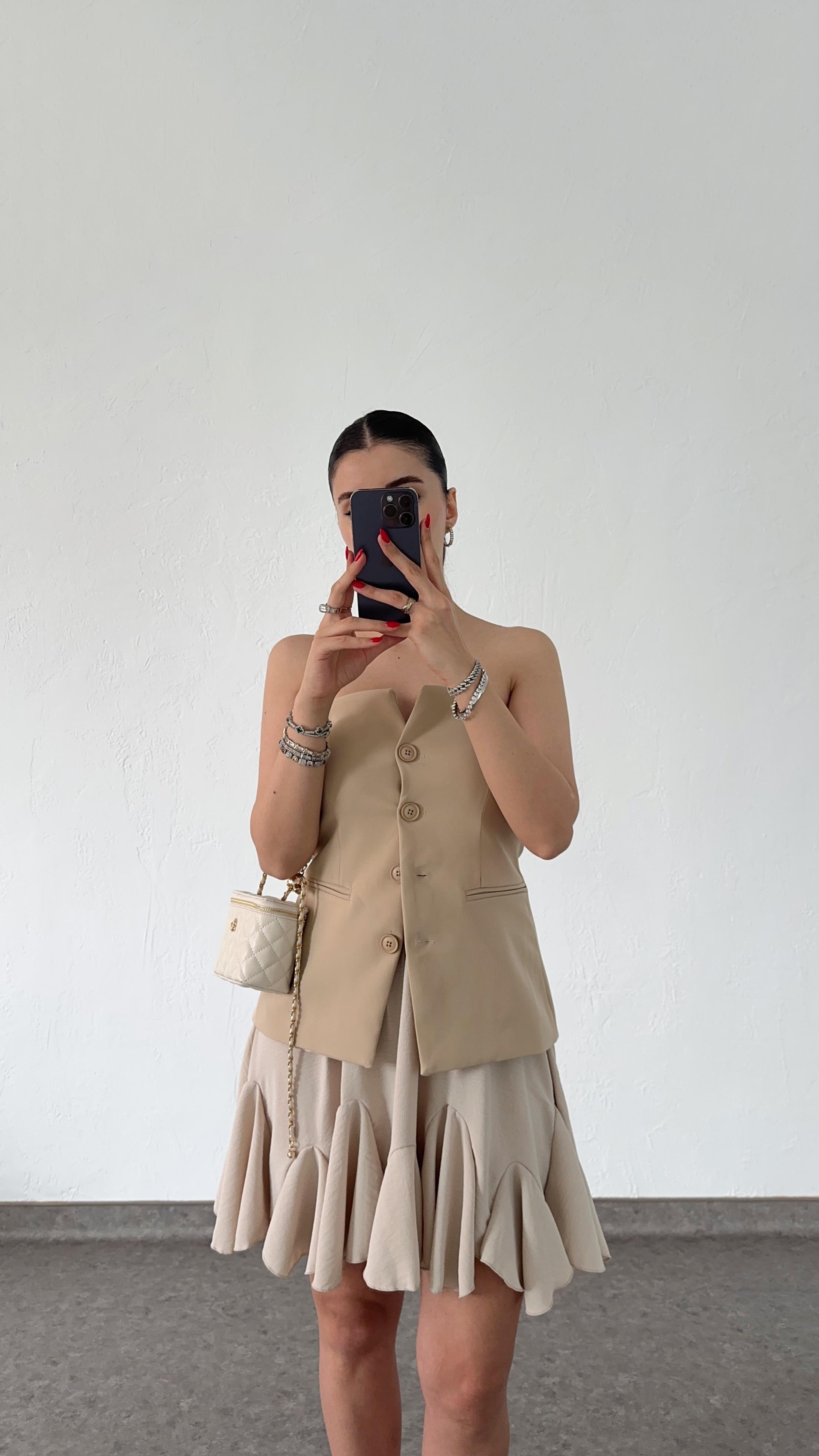 Fırfırlı Krem Etek