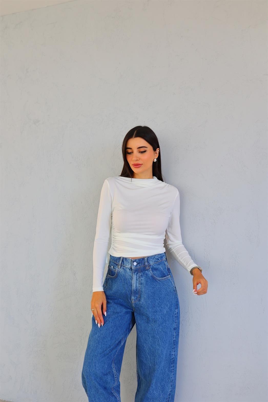İpli Beyaz Sandy Bluz