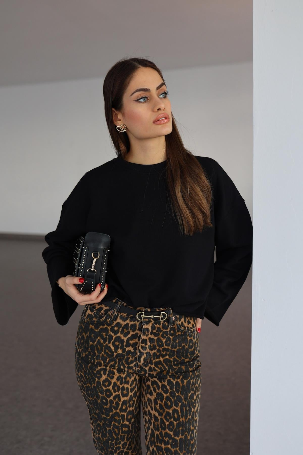İspanyol Kol Basic Siyah Sweat