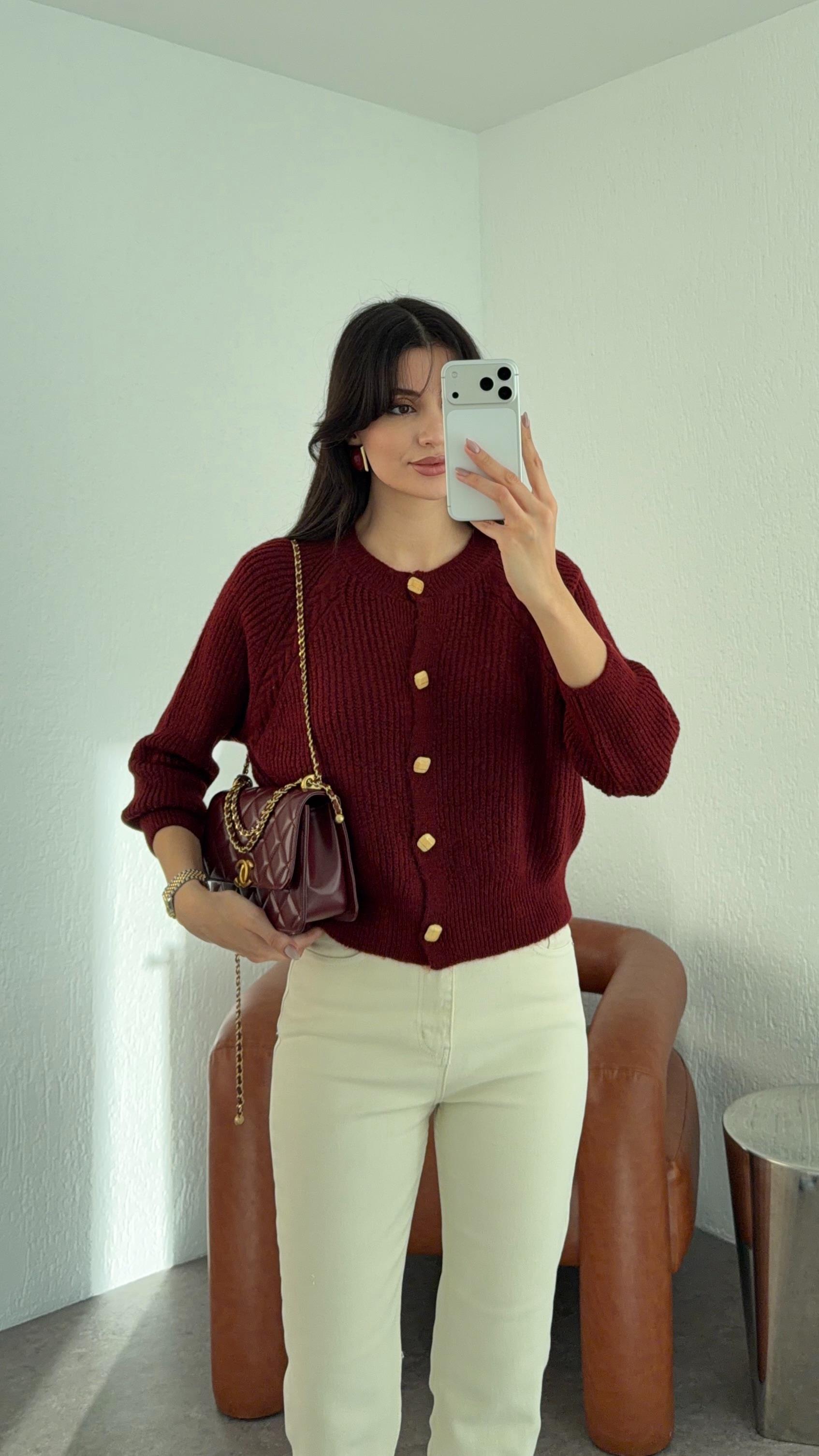 Kare Düğmeli Bordo Hırka