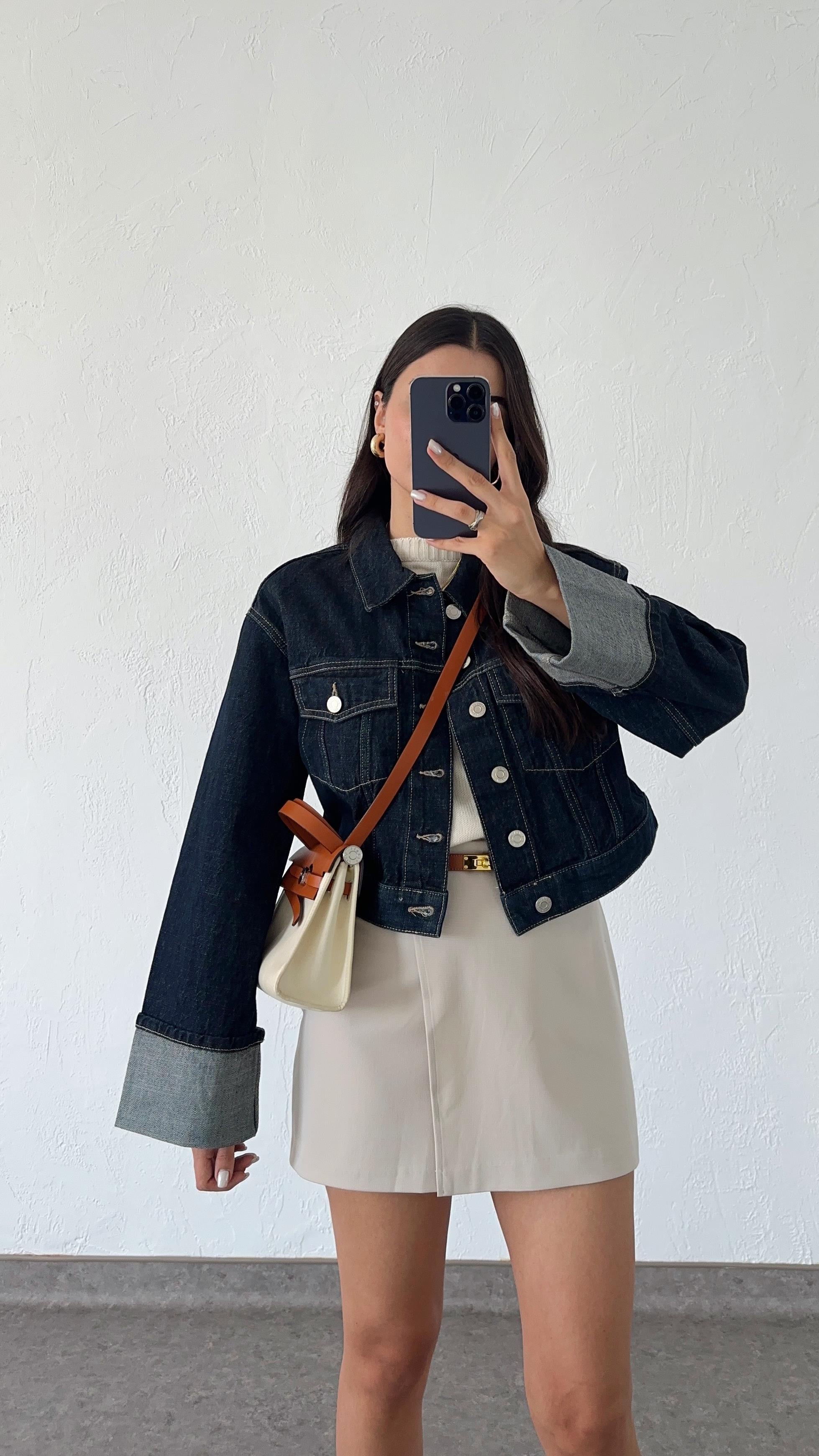 Katlı Kollu Koyu Denim Ceket