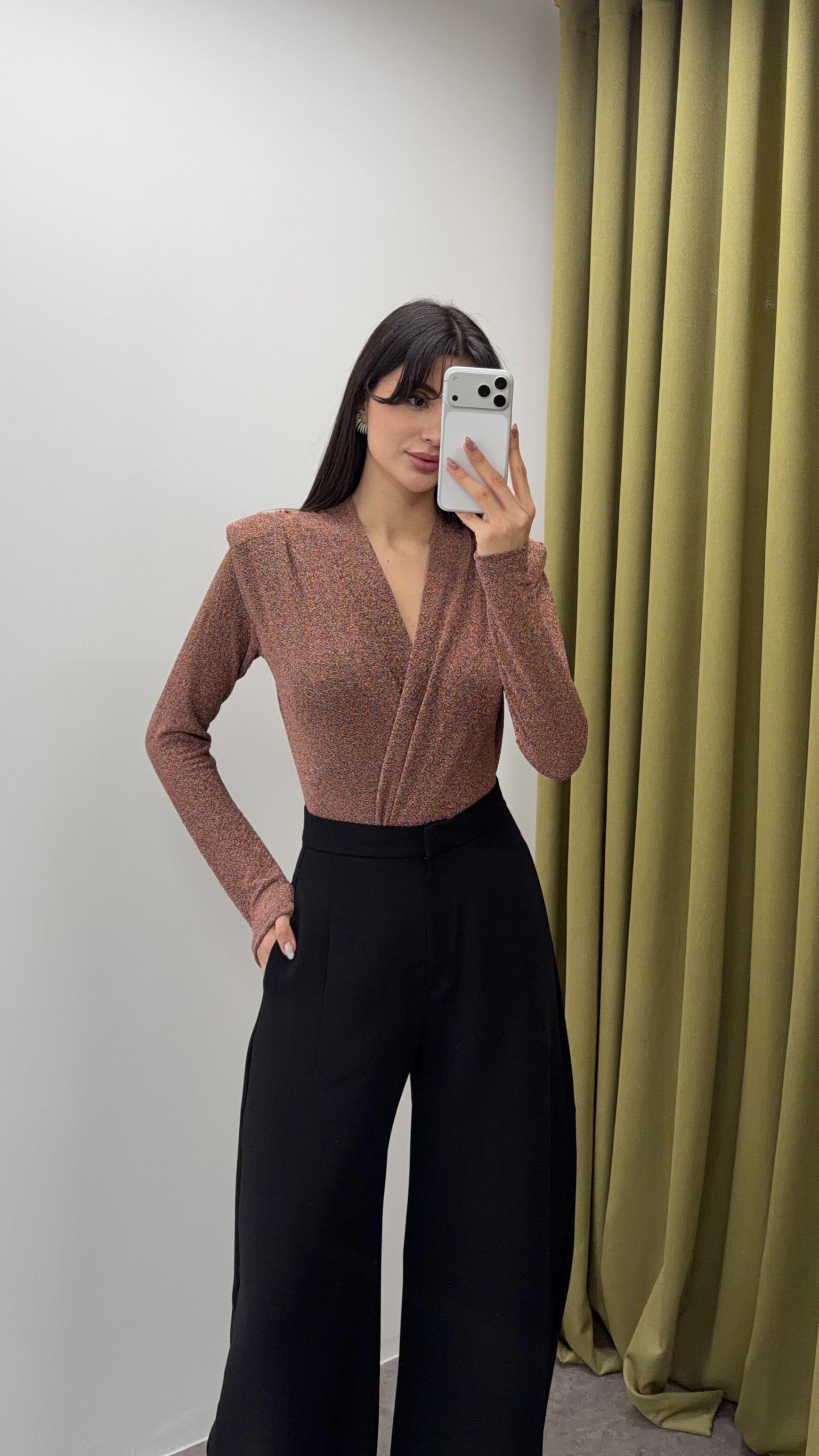 Kruvaze Simli Rose Bodysuit