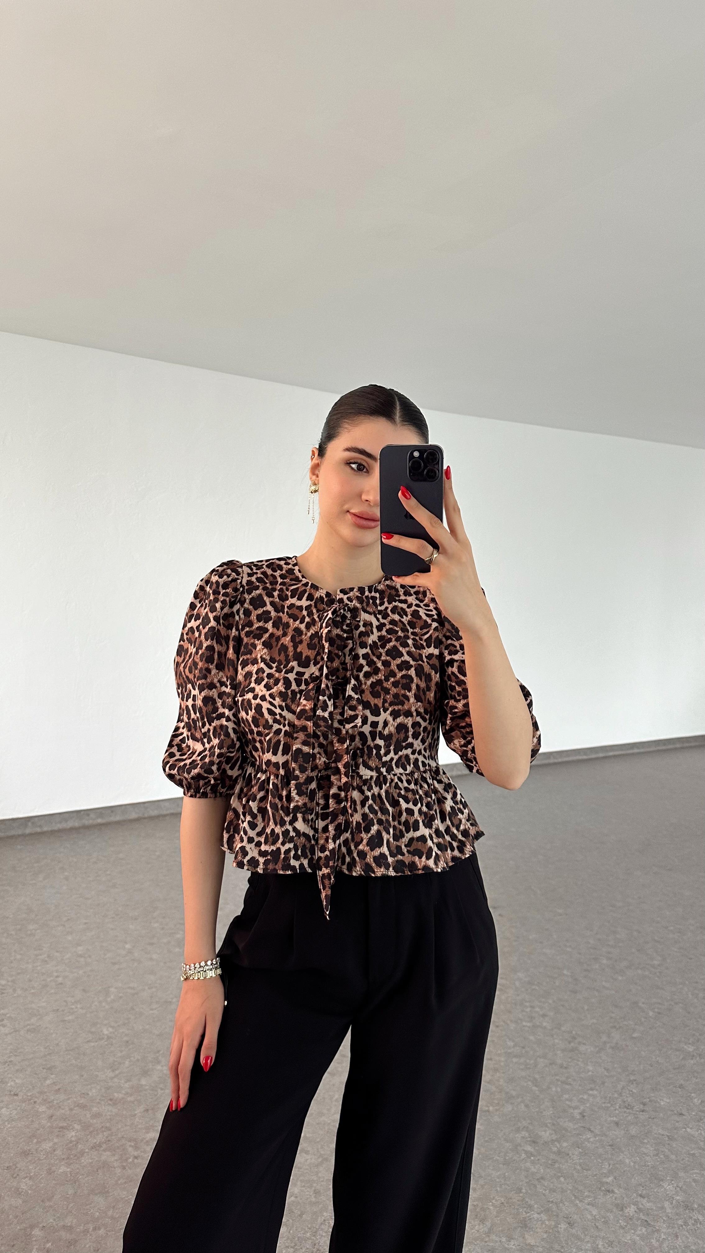Leoparlı Bluz