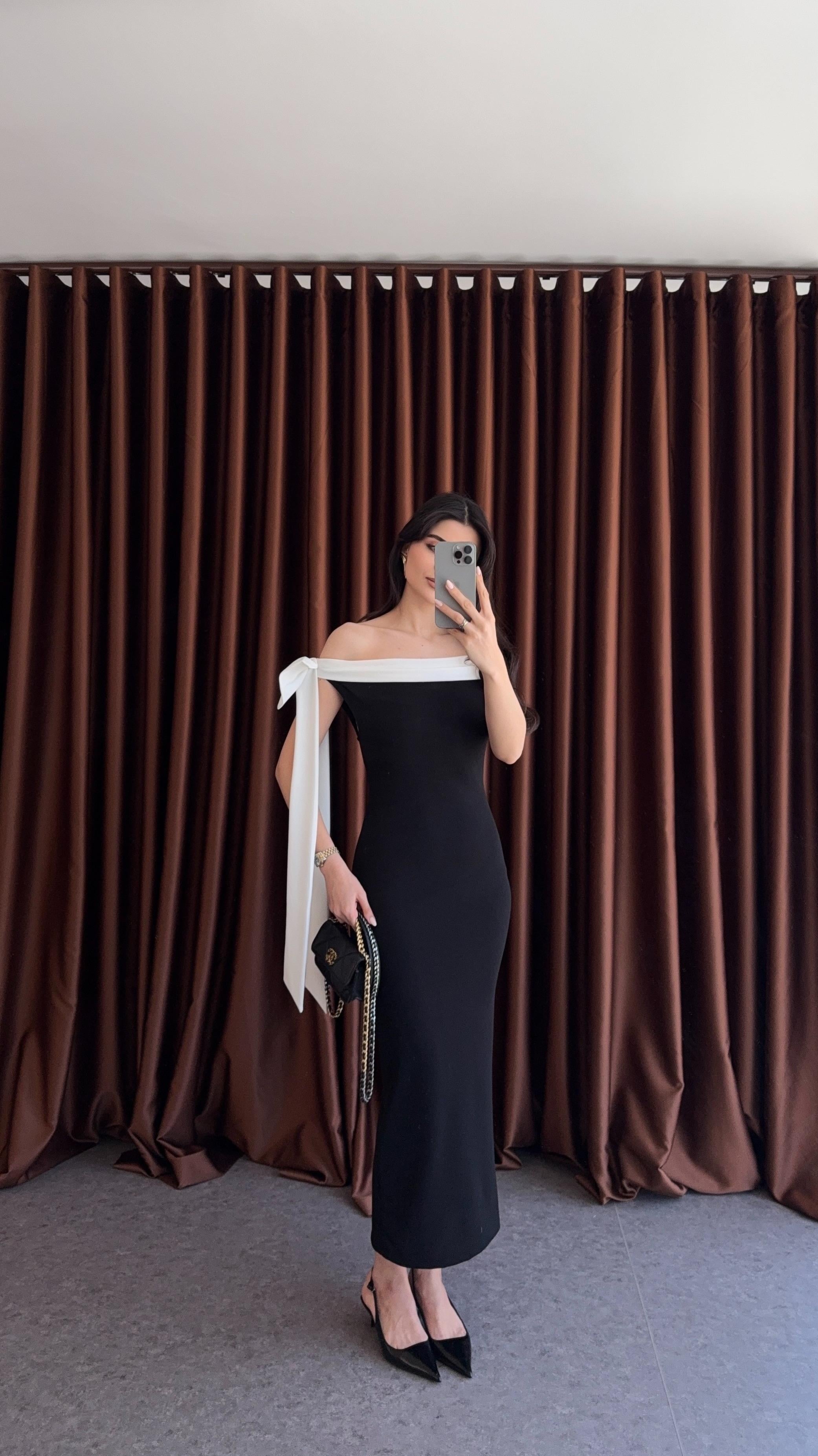 Madonna Yaka Çift Renk Elbise