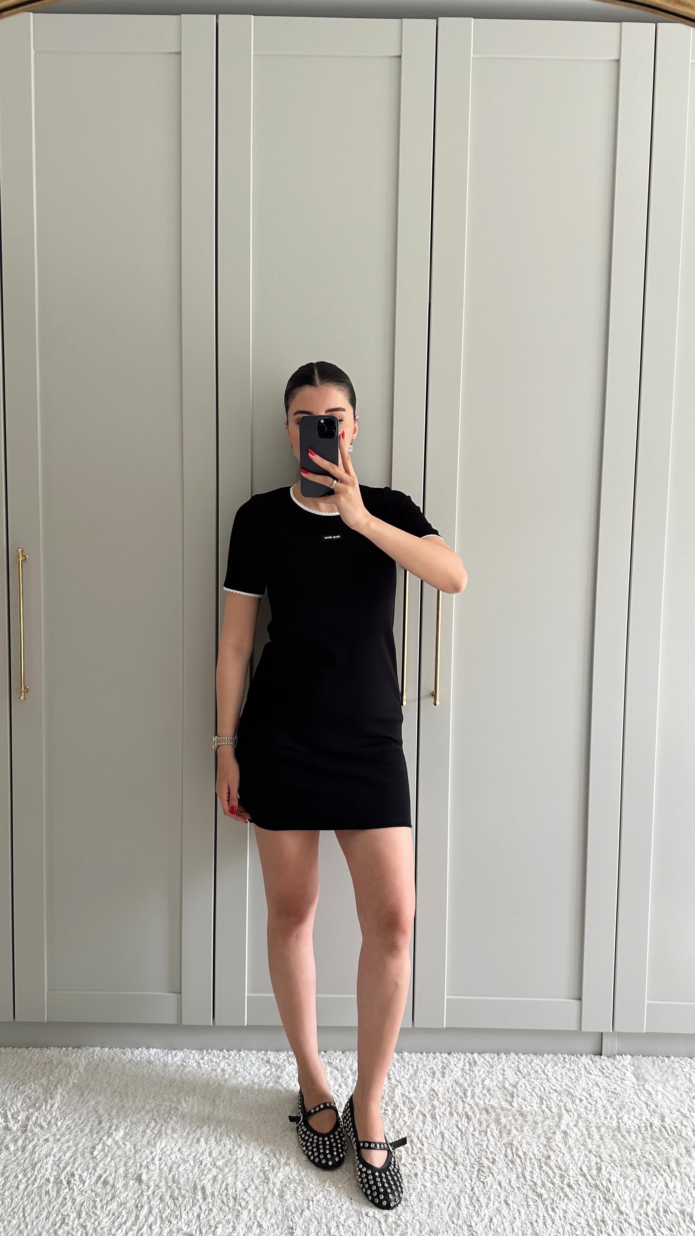 Miu Siyah Elbise