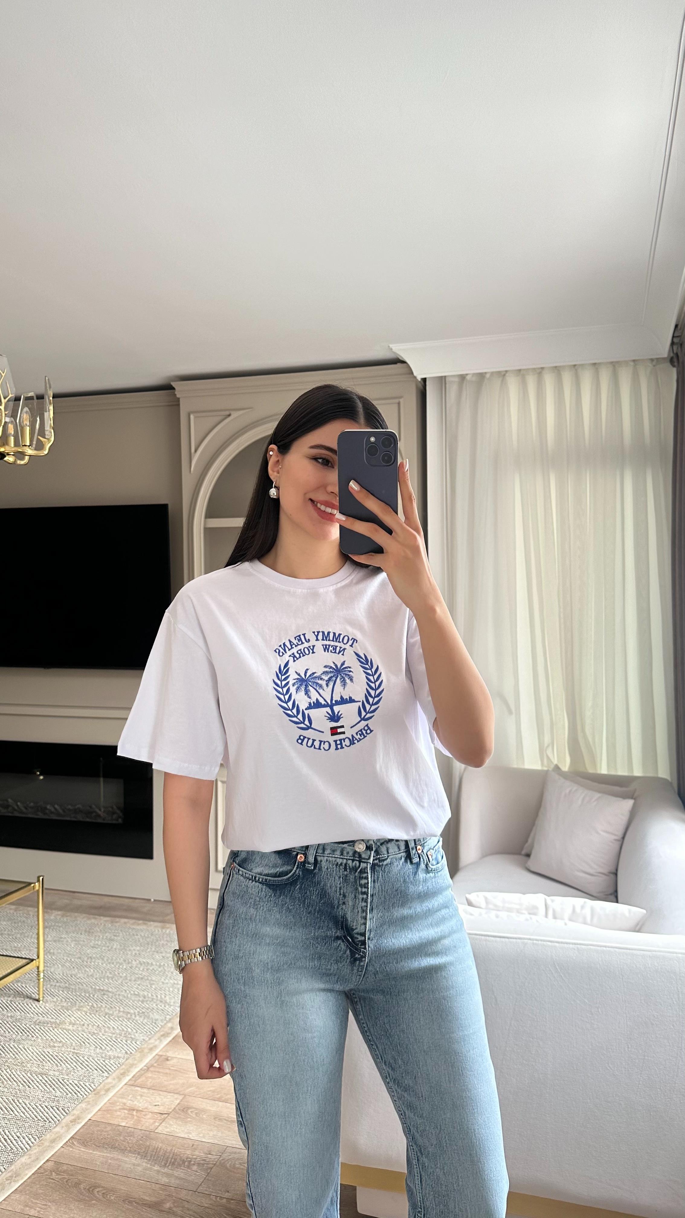 Nakışlı Tom Beyaz Tshirt