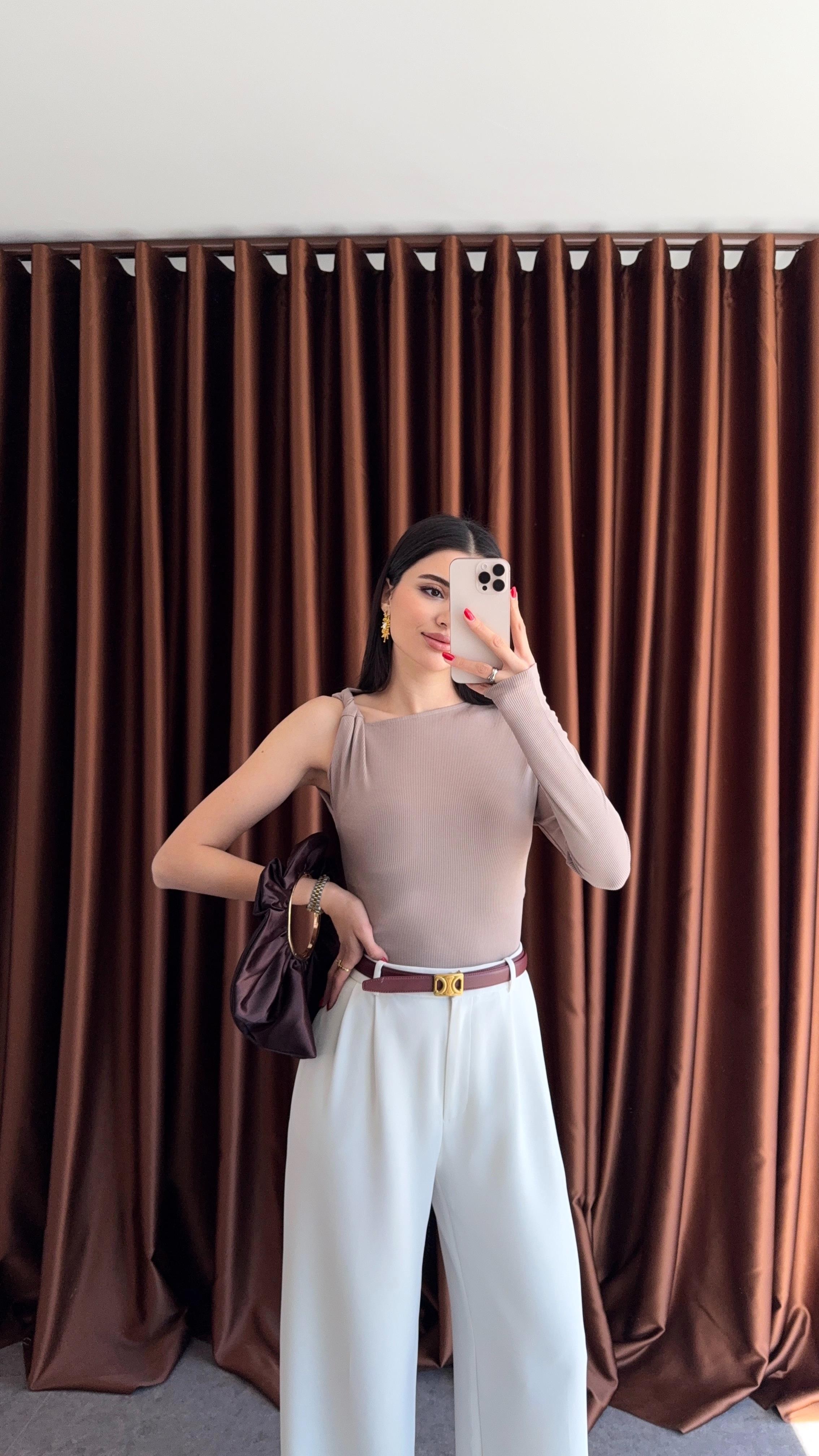 Omuz Düğümlü Pudra Bluz