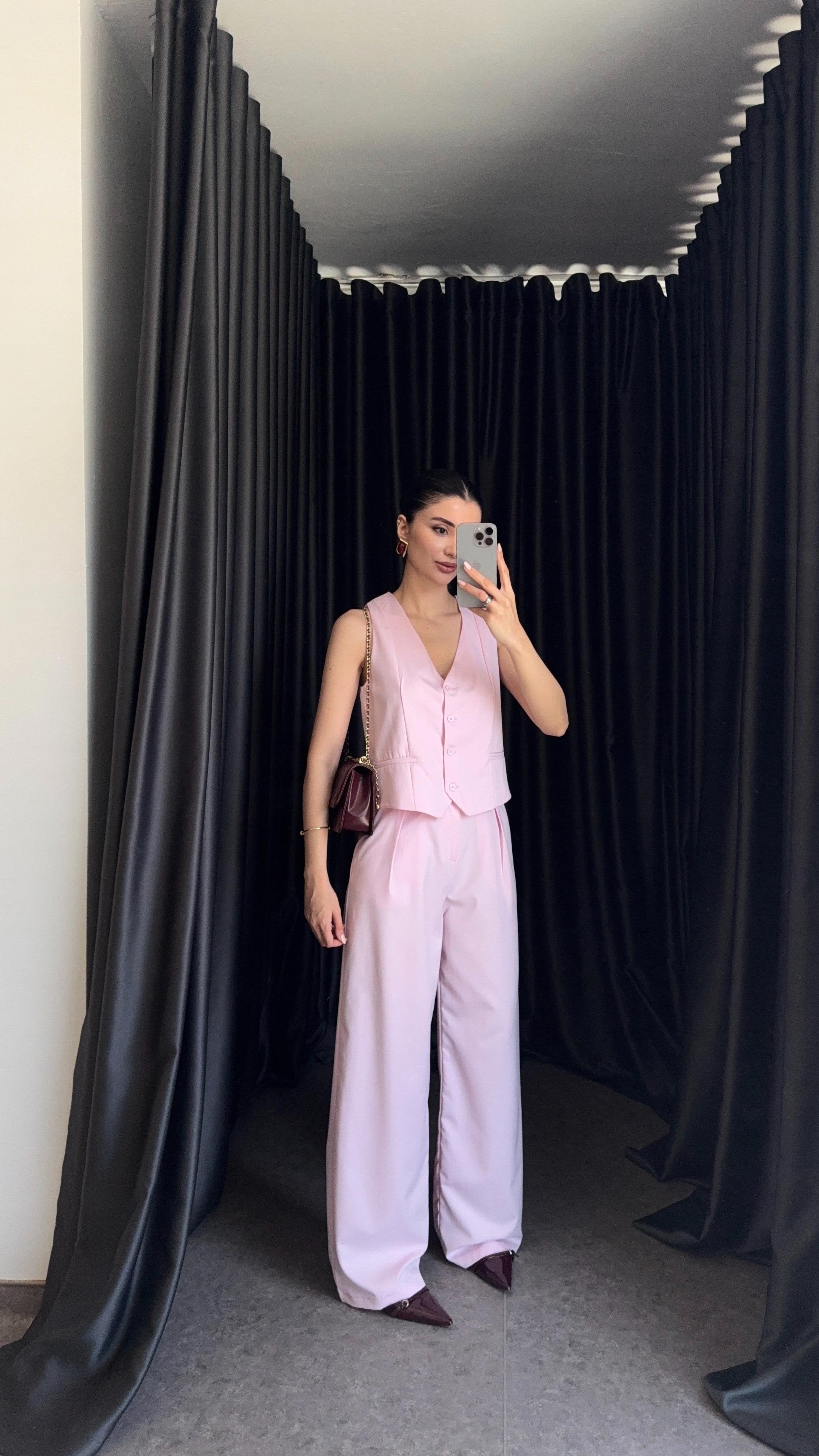 Pastel Pembe Yelek-Pantolon Takım