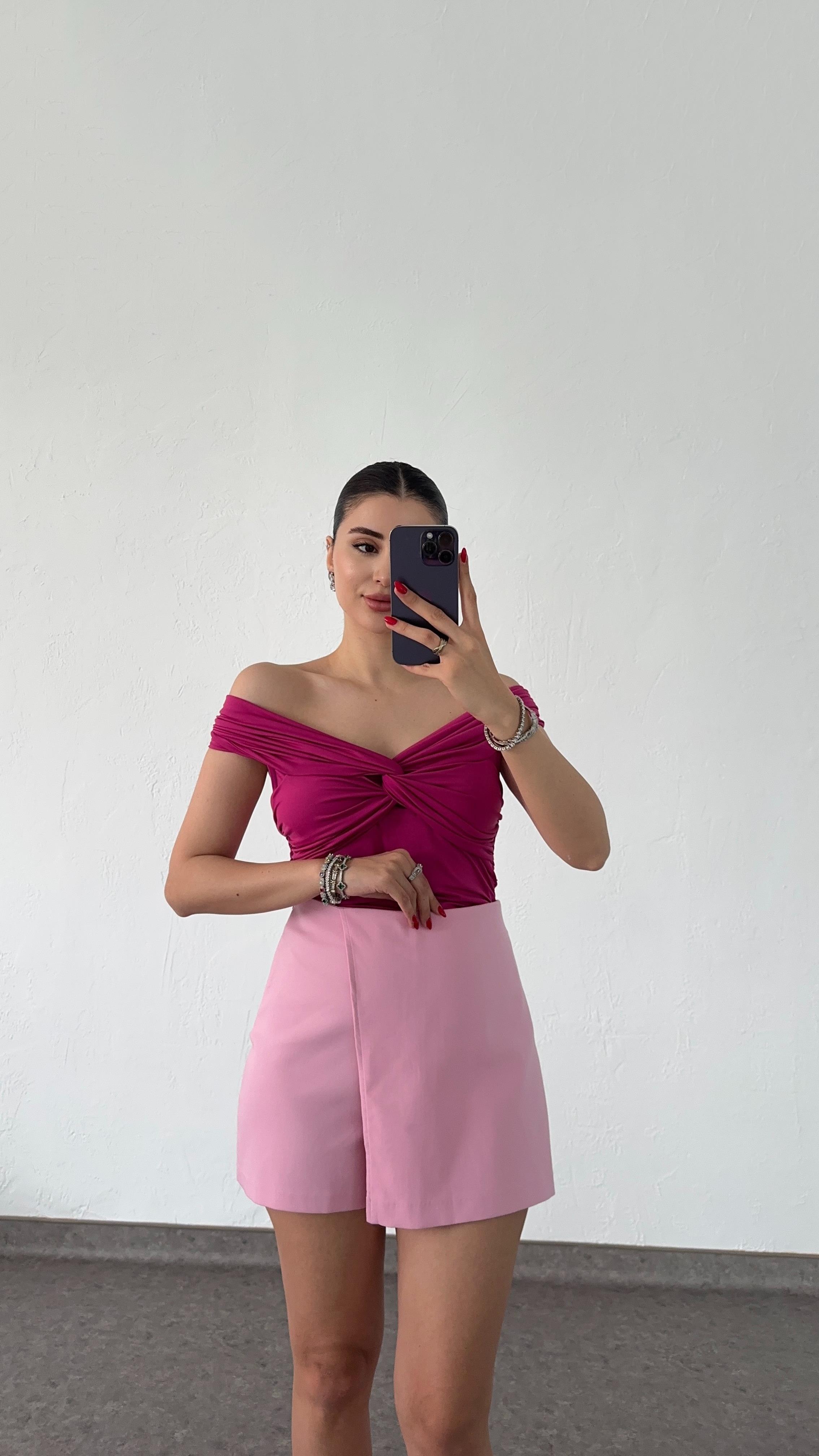 Pembe Şort Etek