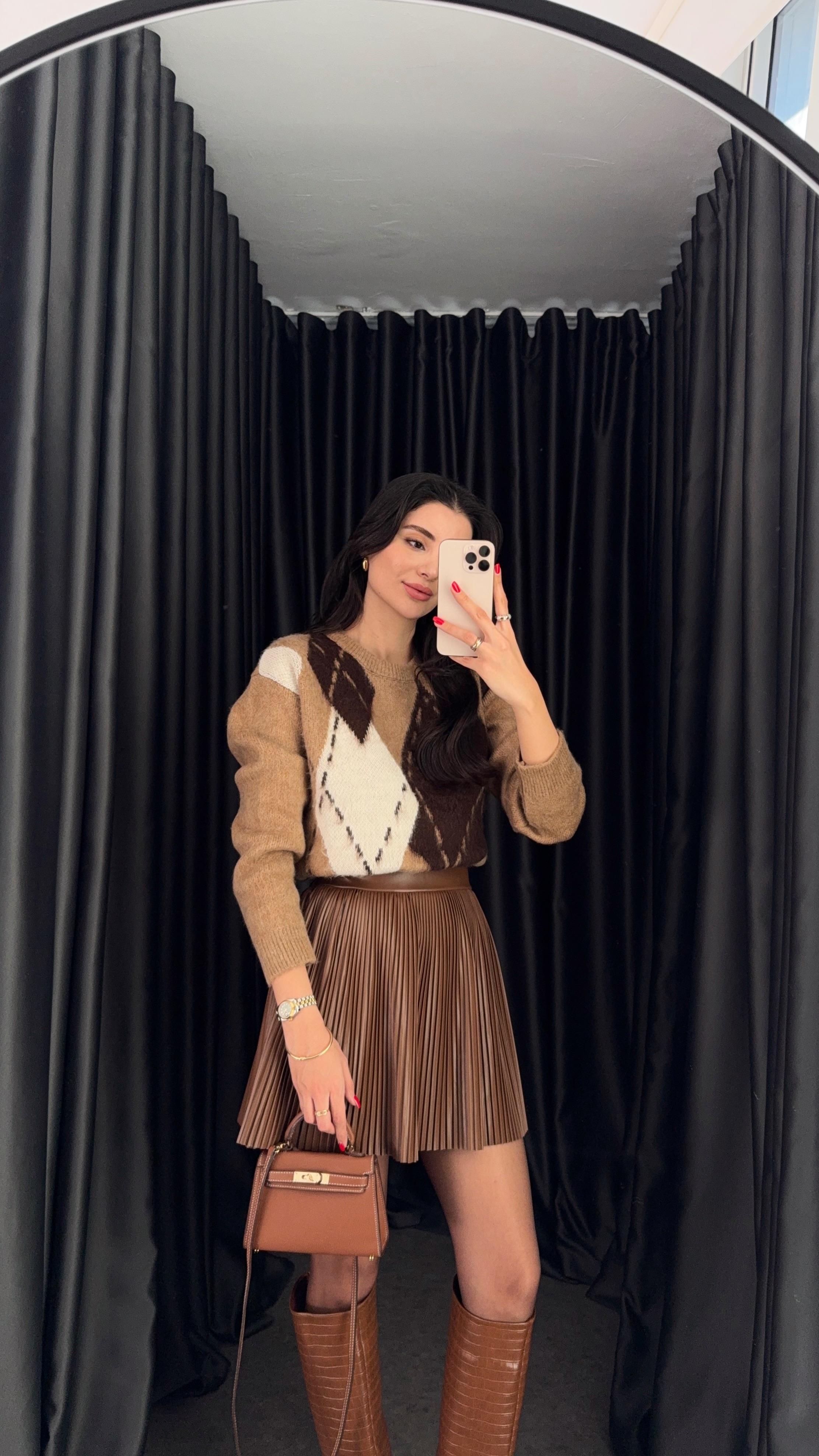 Pileli Deri Kahve Şort Etek