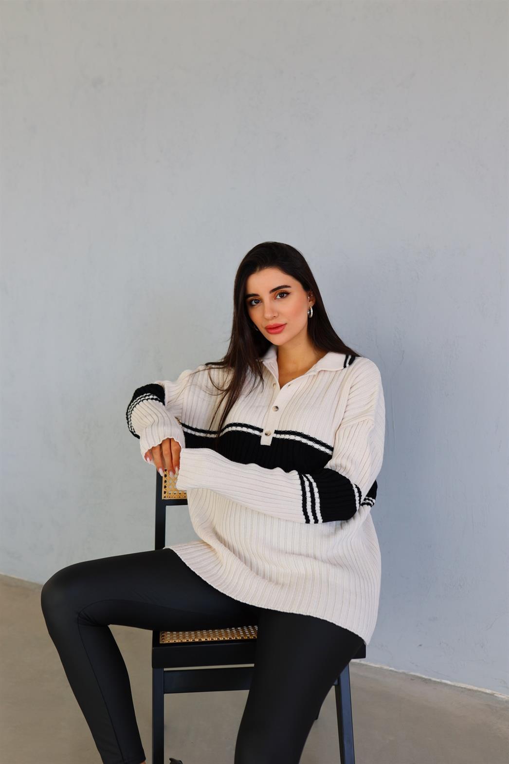 Polo Yaka Çift Renk Kazak