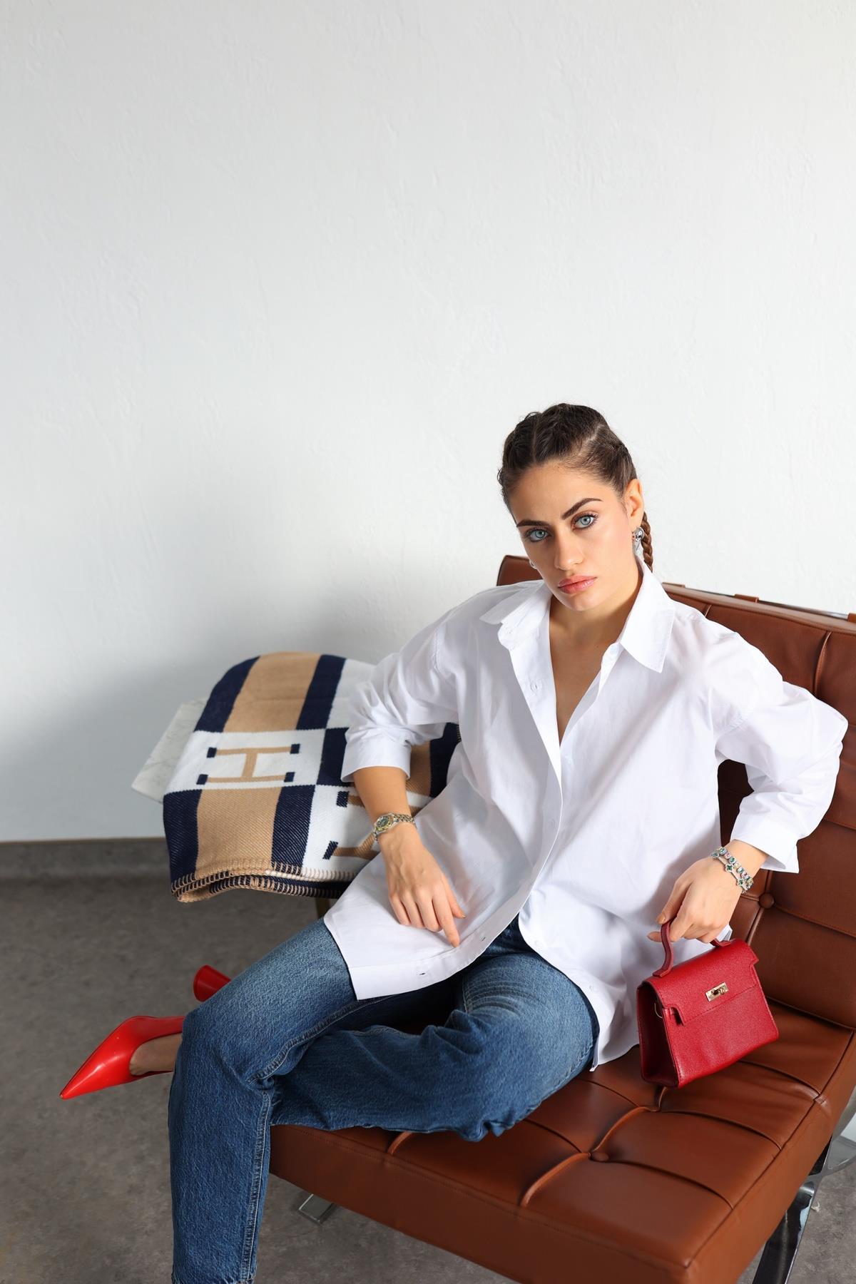 Premium Beyaz Gömlek