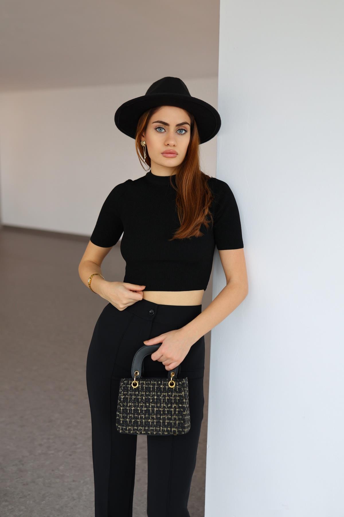 Premium Kısa Kol Siyah Triko