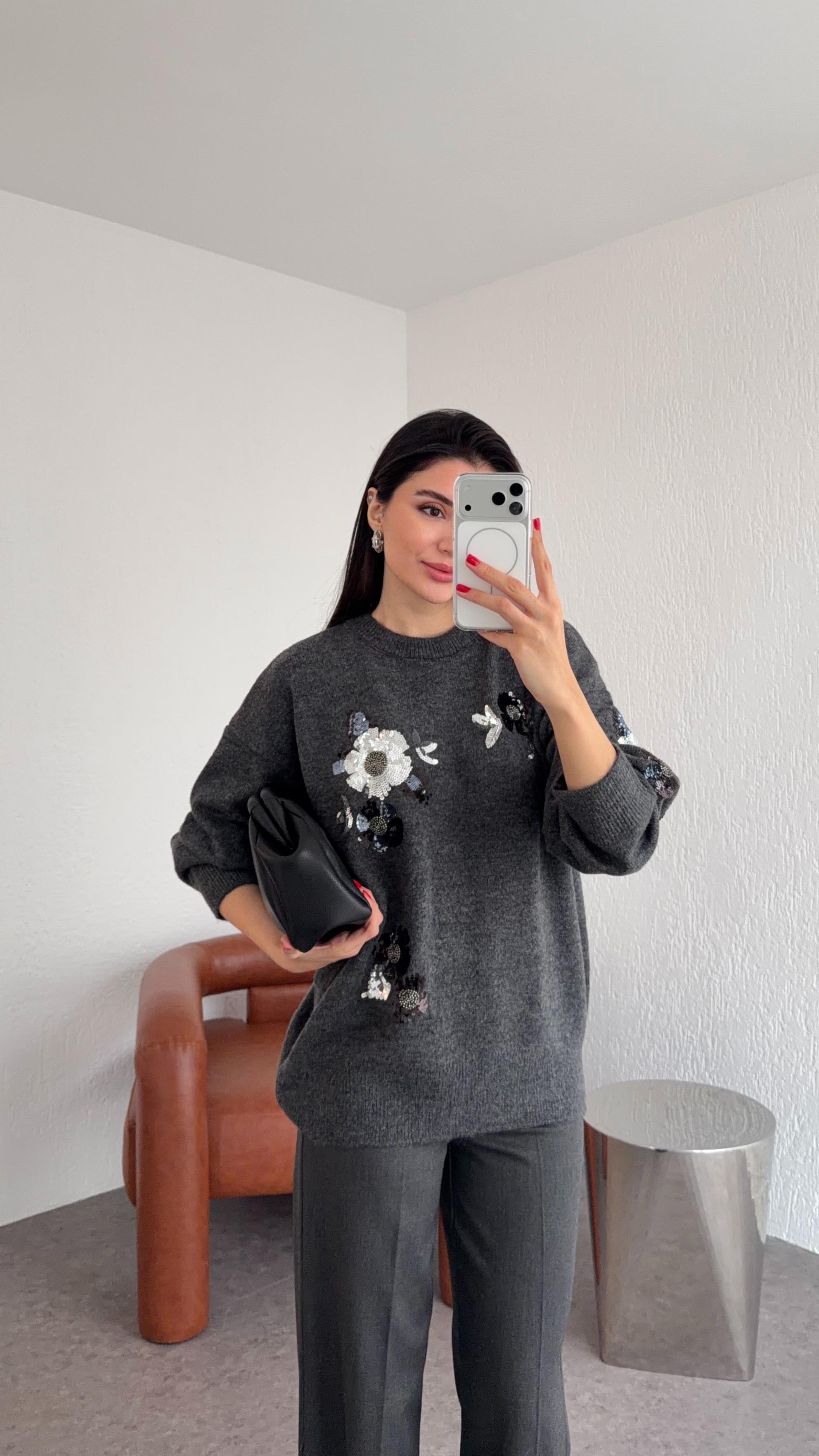 Pullu Premium Antrasit Kazak