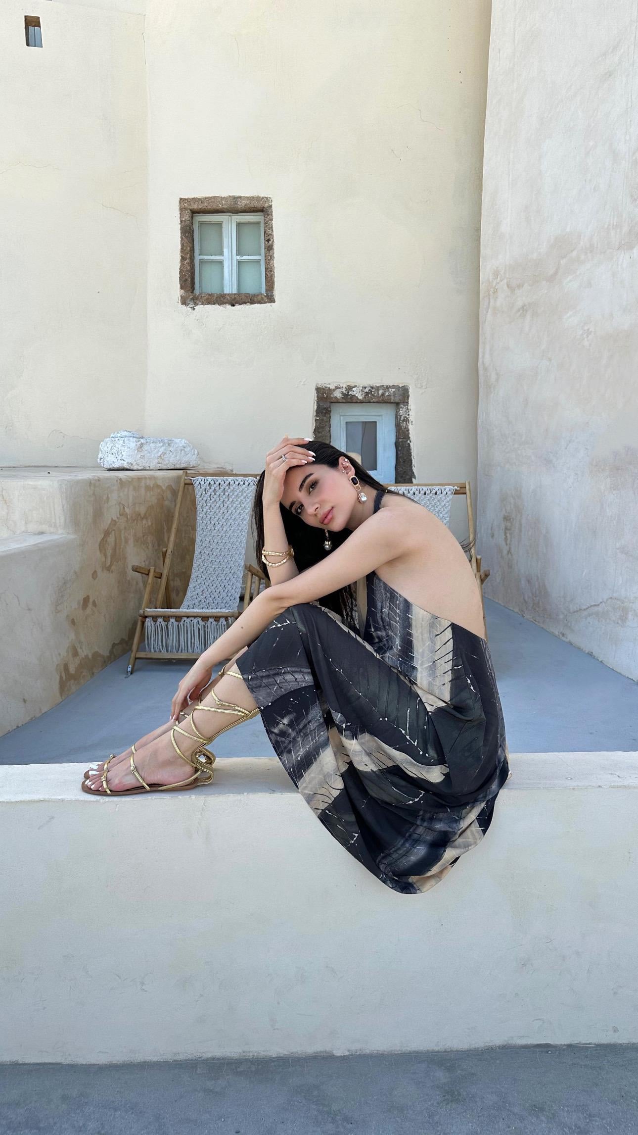 Santorini Sırtı Açık Elbise