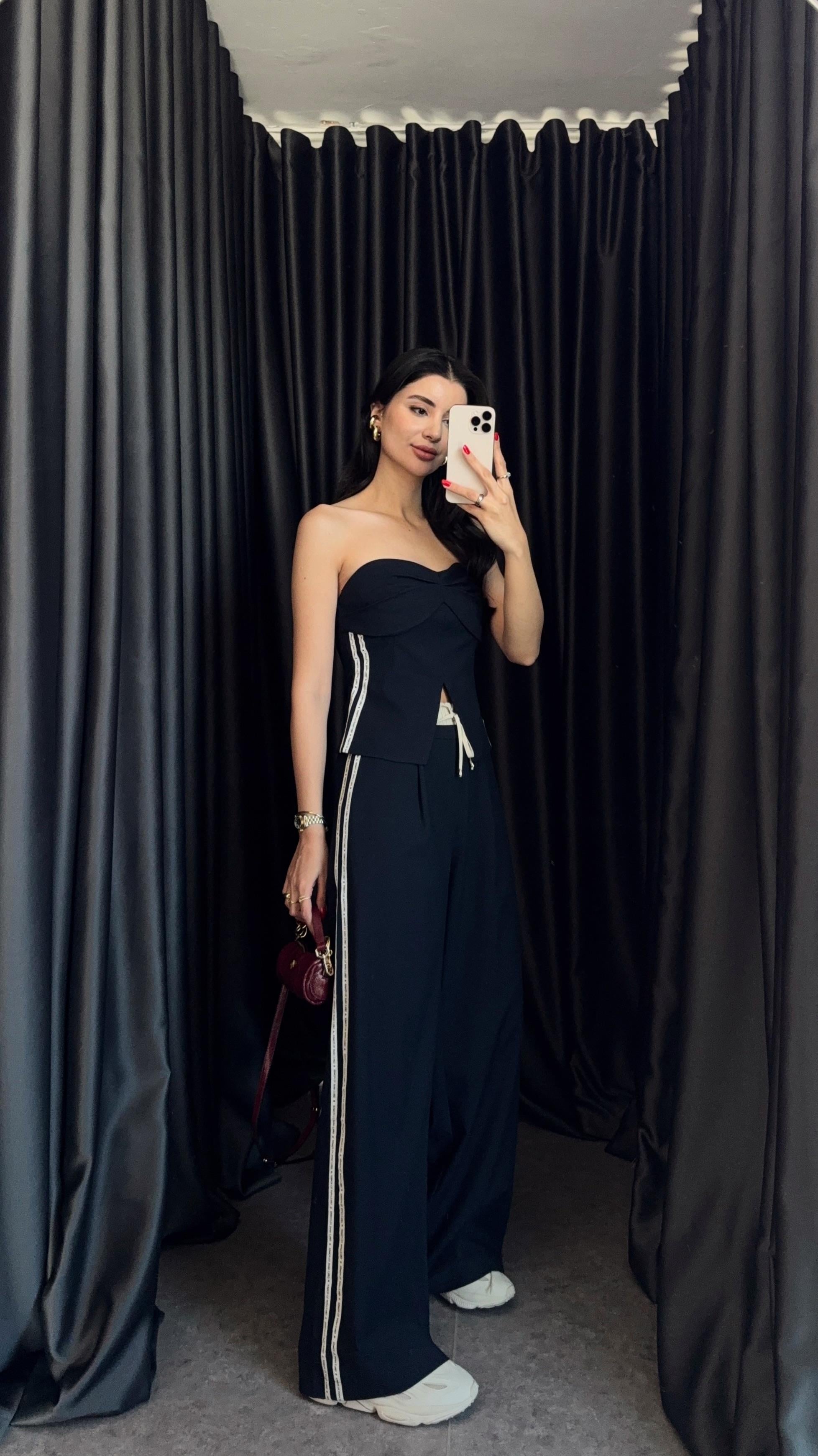 Şeritli Lacivert Pantolon