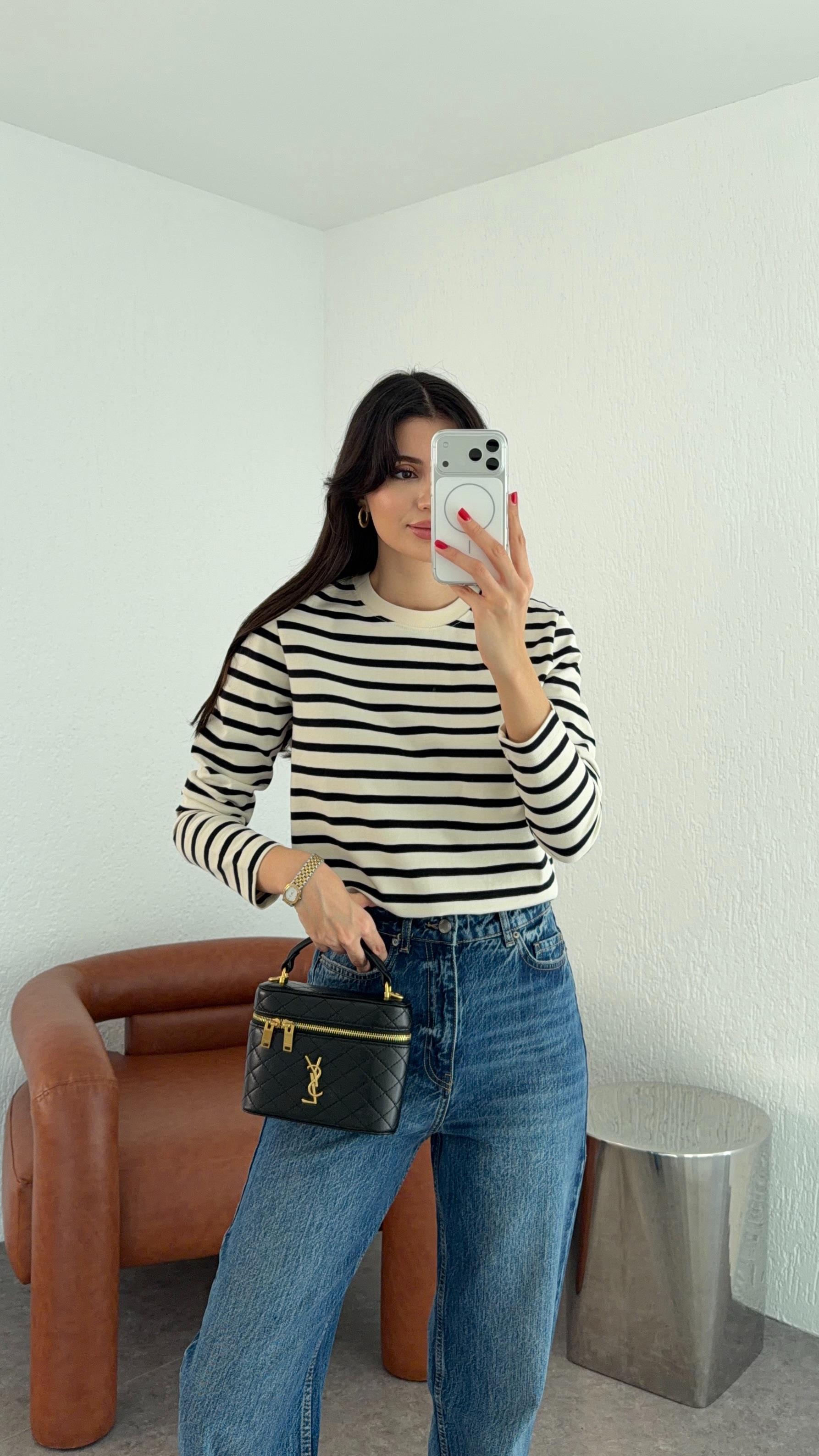 Siyah Çizgili Basic Sweat
