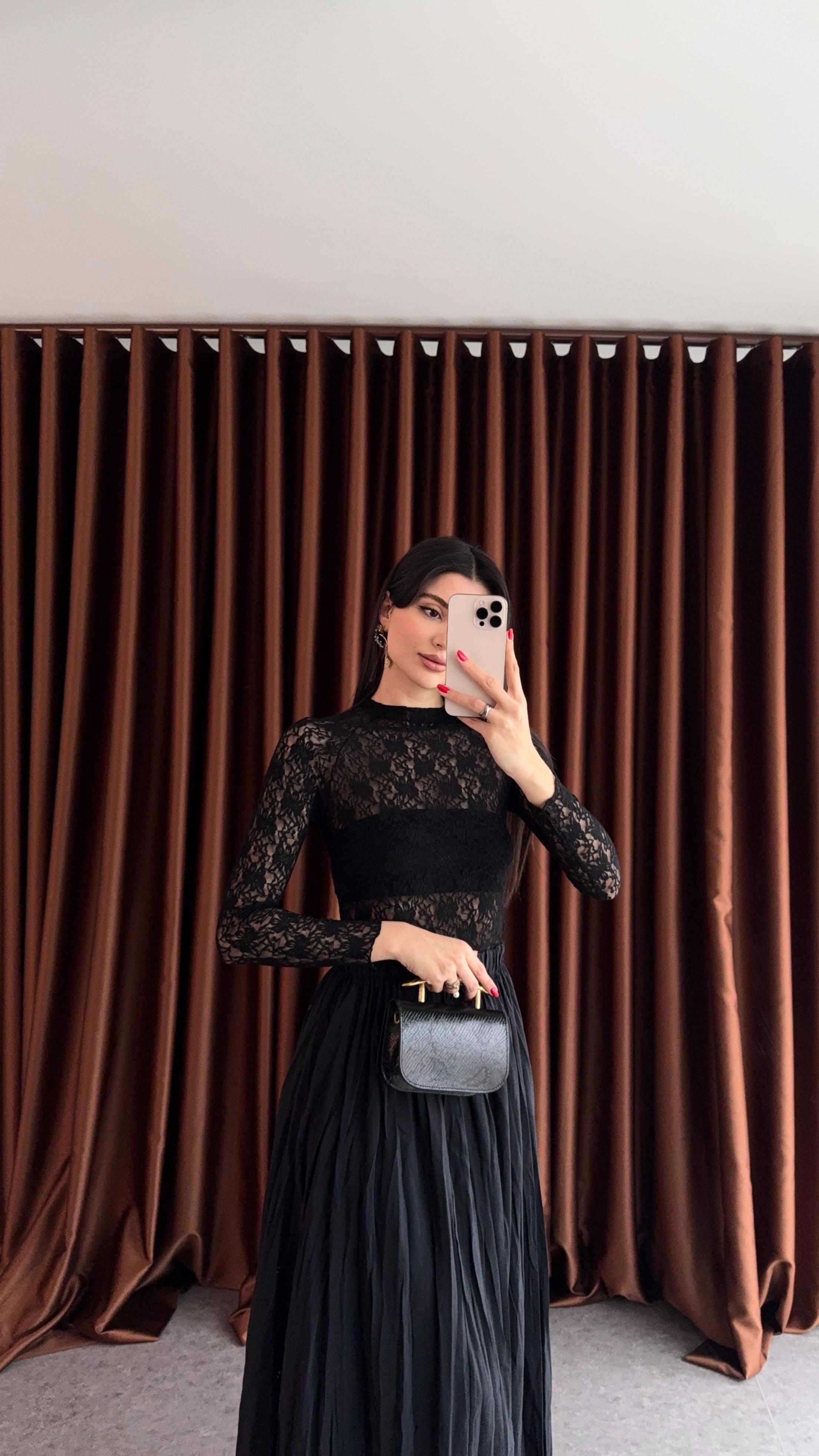 Siyah Transparan Bluz