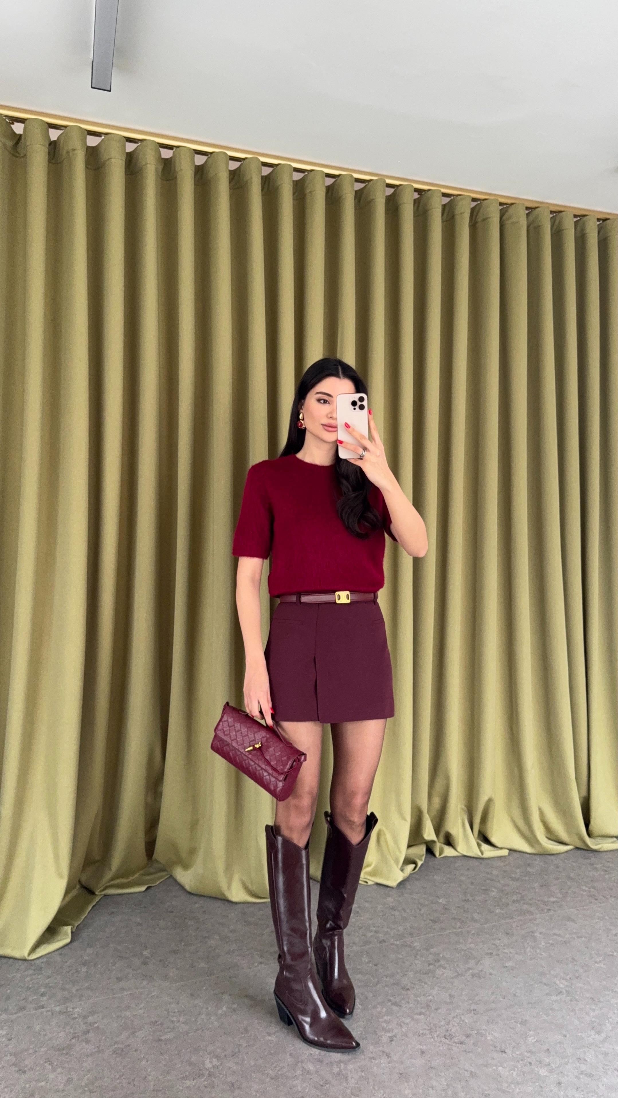 Şortlu Mürdüm Etek