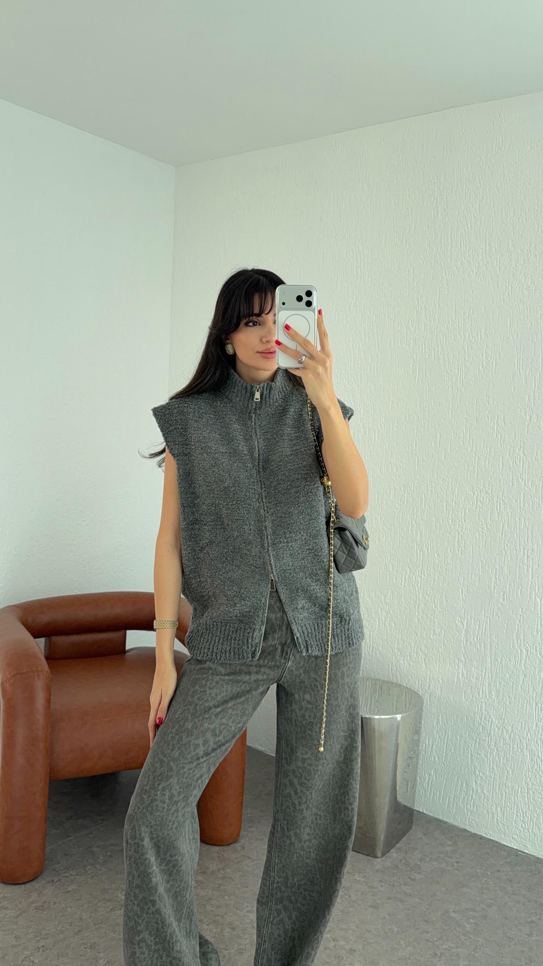 T Kol Çift Fermuarlı Antrasit Yelek