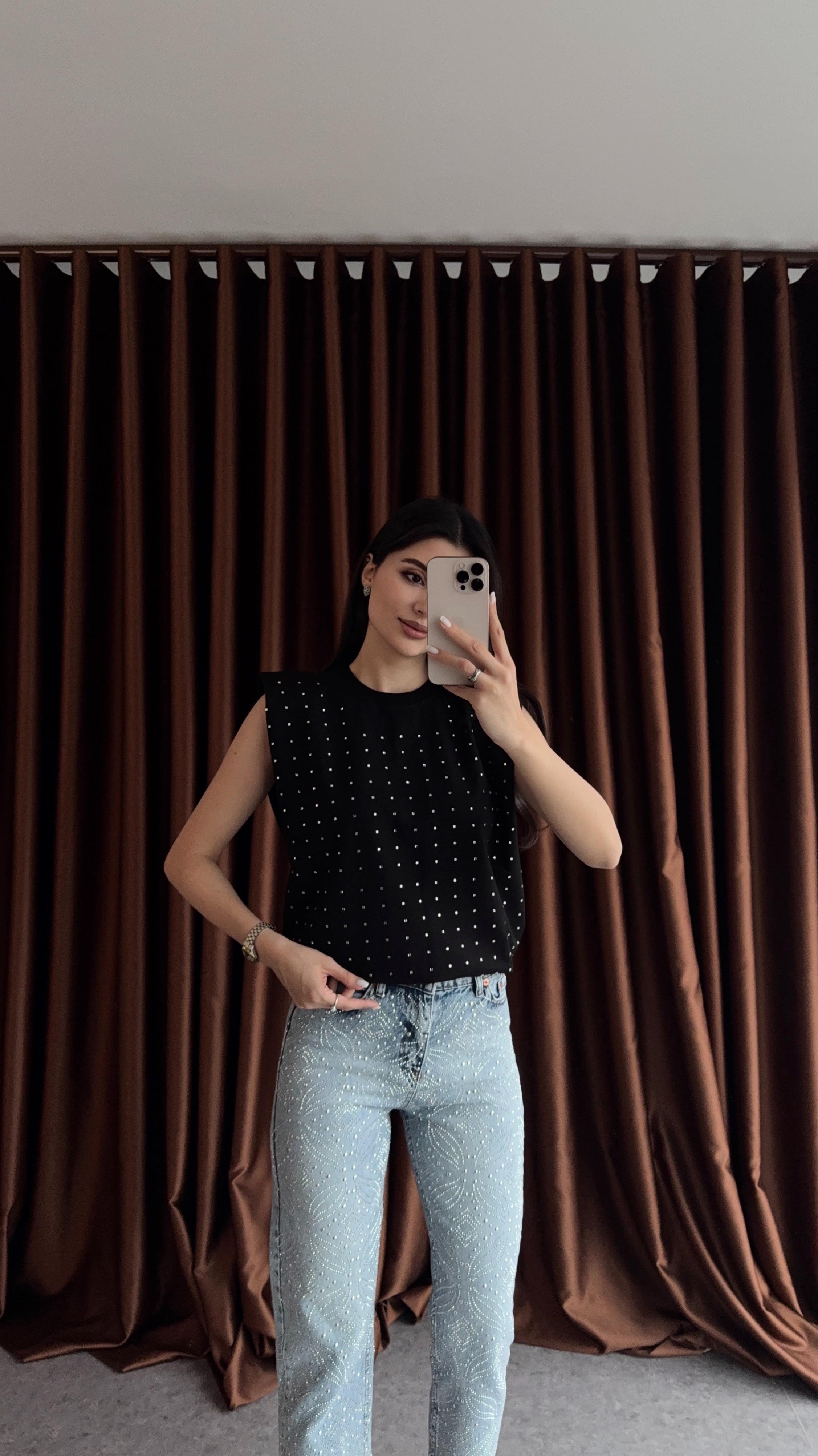 Taşlı Vatkalı Siyah Bluz