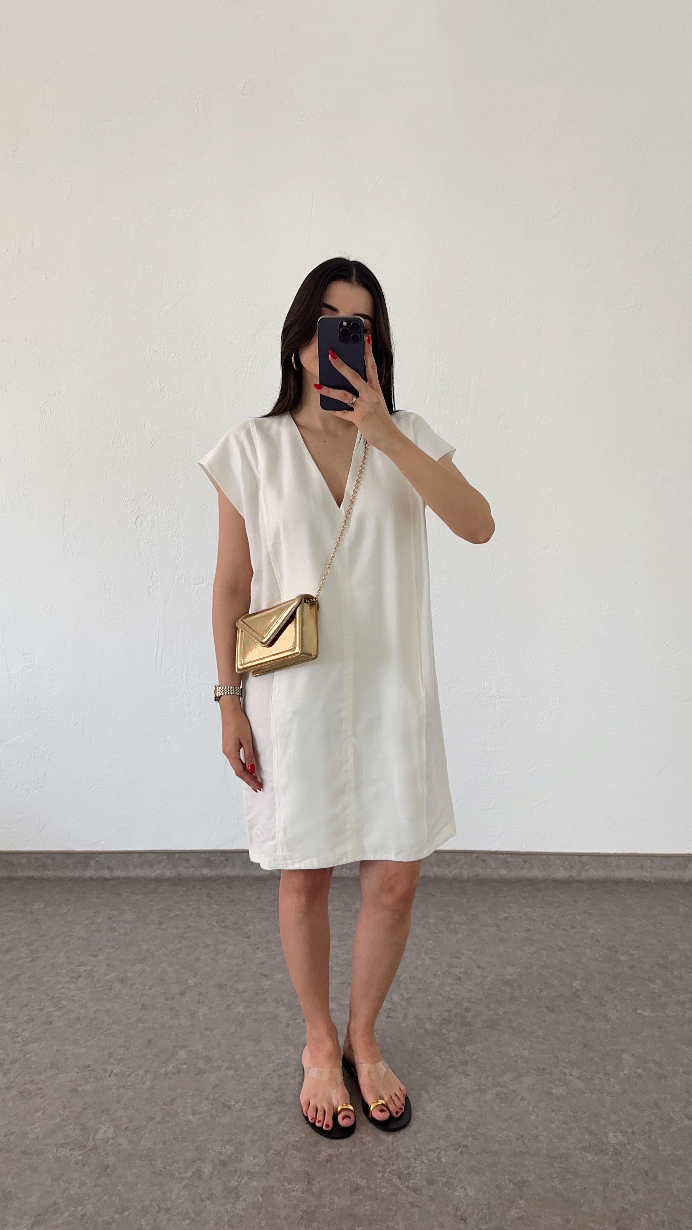 V Yaka Basic Ekru Elbise