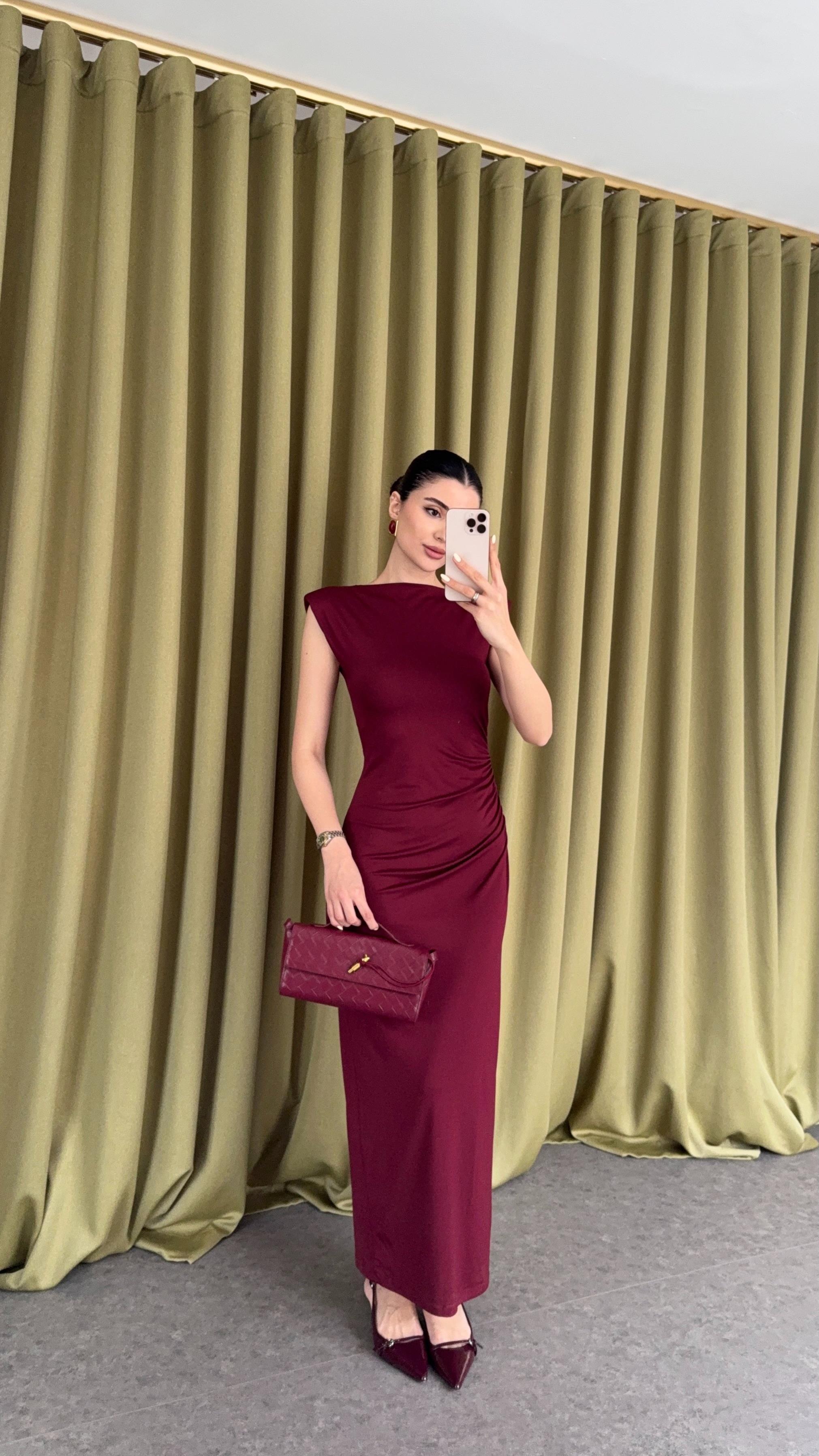 Vatkalı Modal Bordo Elbise