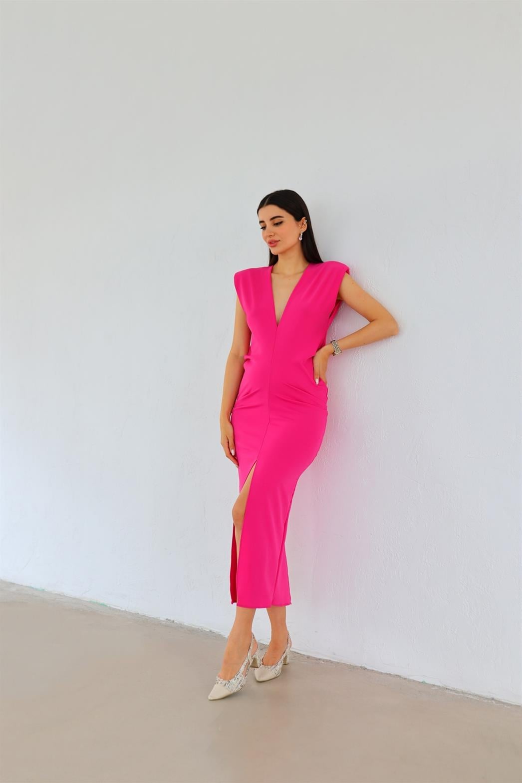 Vatkalı Pembe Elbise