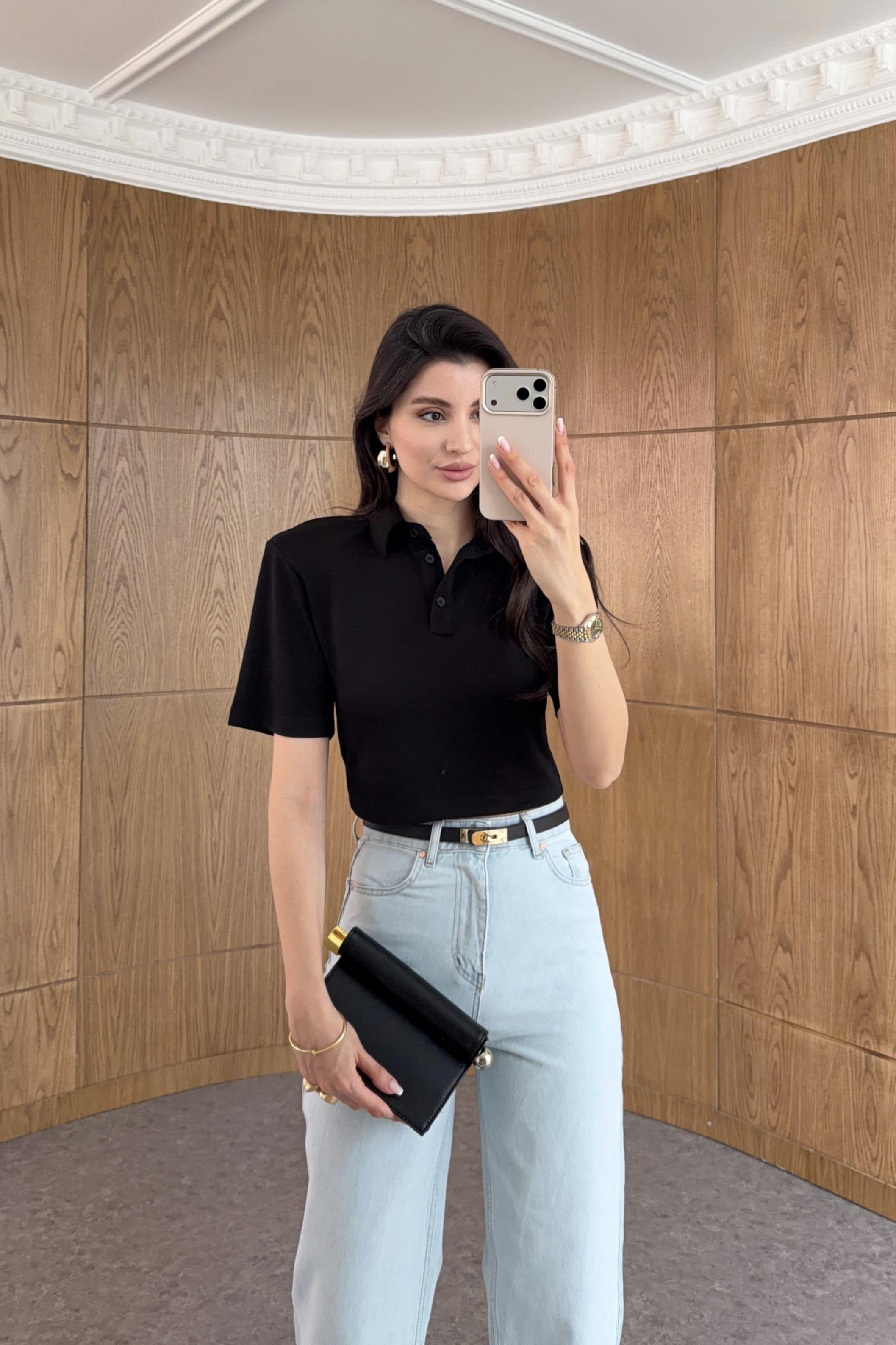 Vatkalı Polo Yaka Siyah Crop Tshirt