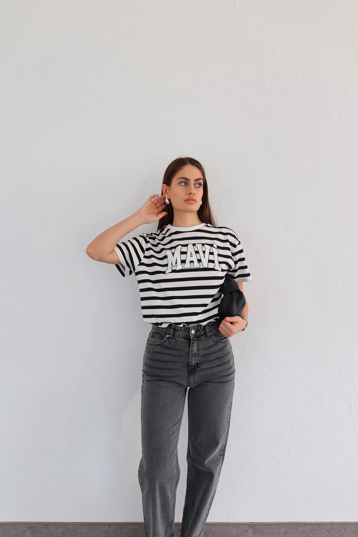 Vi Çizgili Tshirt