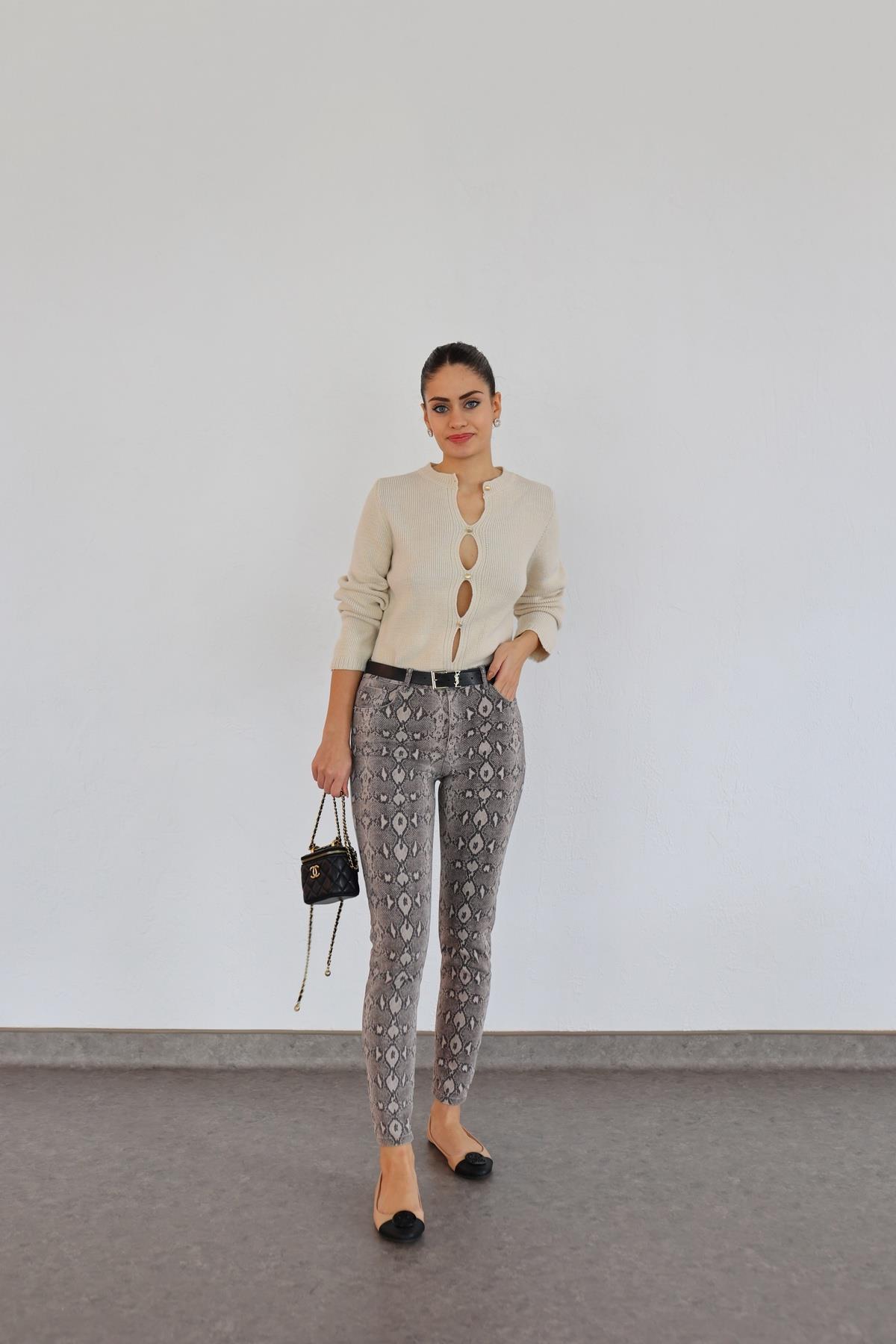 Yılan Desenli Jean