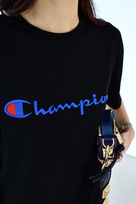 Champ Nakışlı Siyah Tshirt