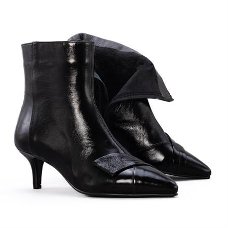 Gusse Ailere Kadın Hakiki Rugan Deri Bot 2586